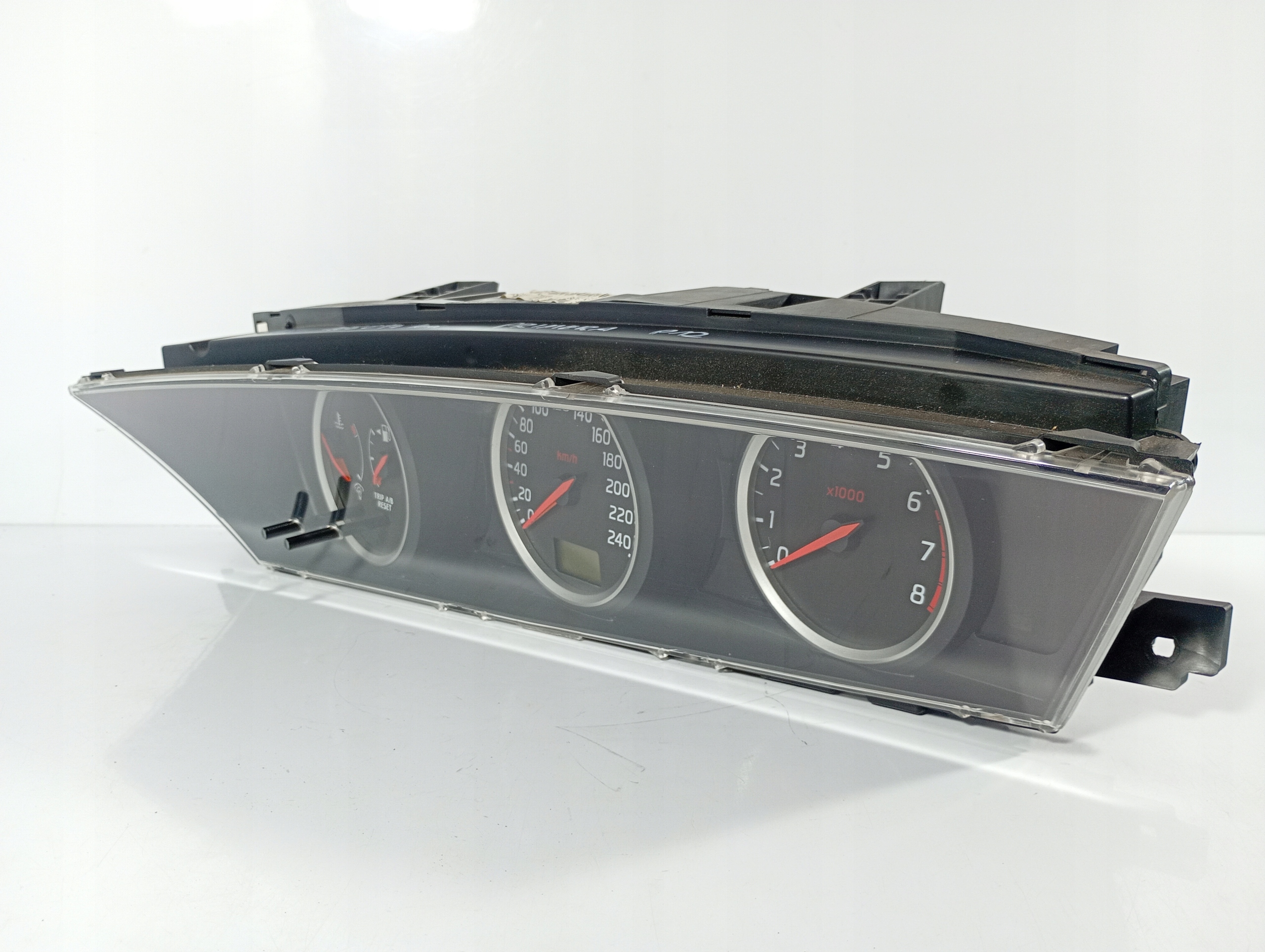 Primera P12 01-07 dials dials tachometer OE AV608 przebieg 166074km