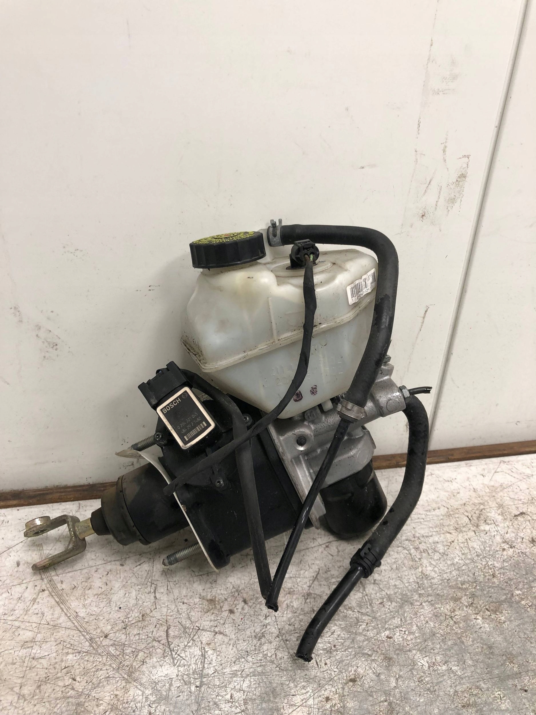 Servo Bremse MERCEDES W211 KOMBI A0004300312