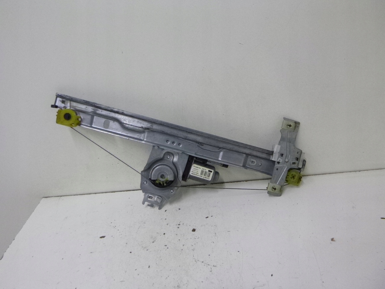 MÉCANISME VITRE AVANT GAUCHE PEUGEOT 207 440787E