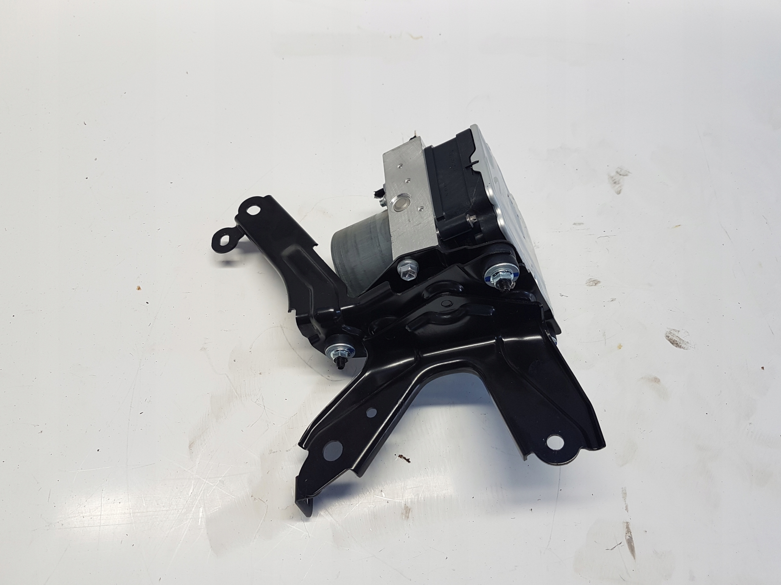 TOYOTA YARIS IV P21 pump ABS