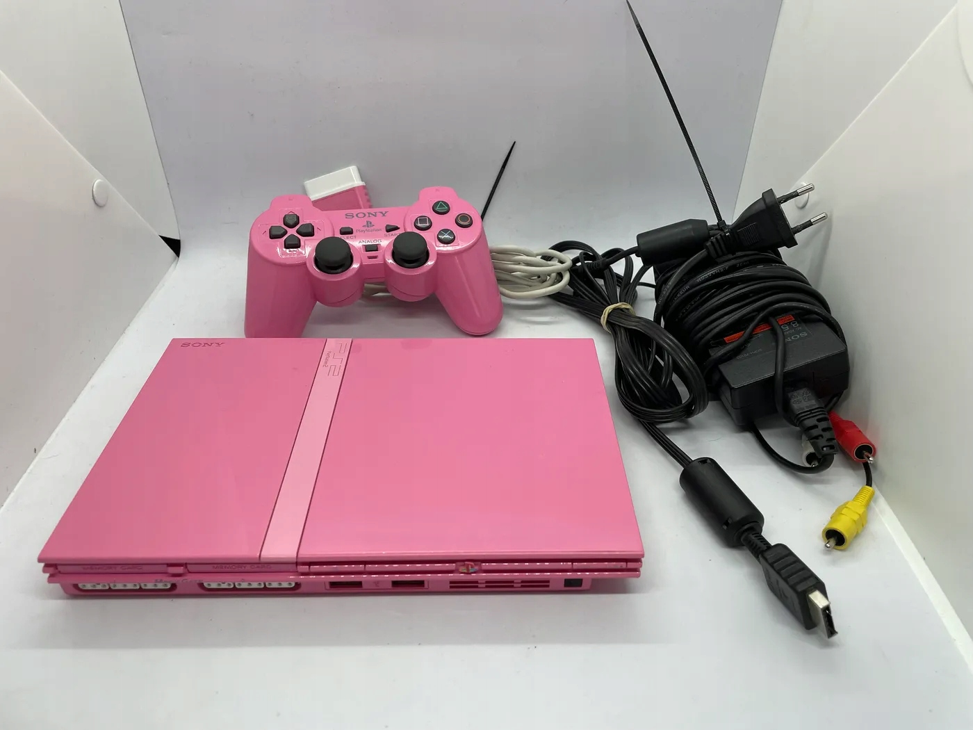 Konsola PlayStation 2 RÓŻOWA Slim Pink SCPH-77004 Zestaw