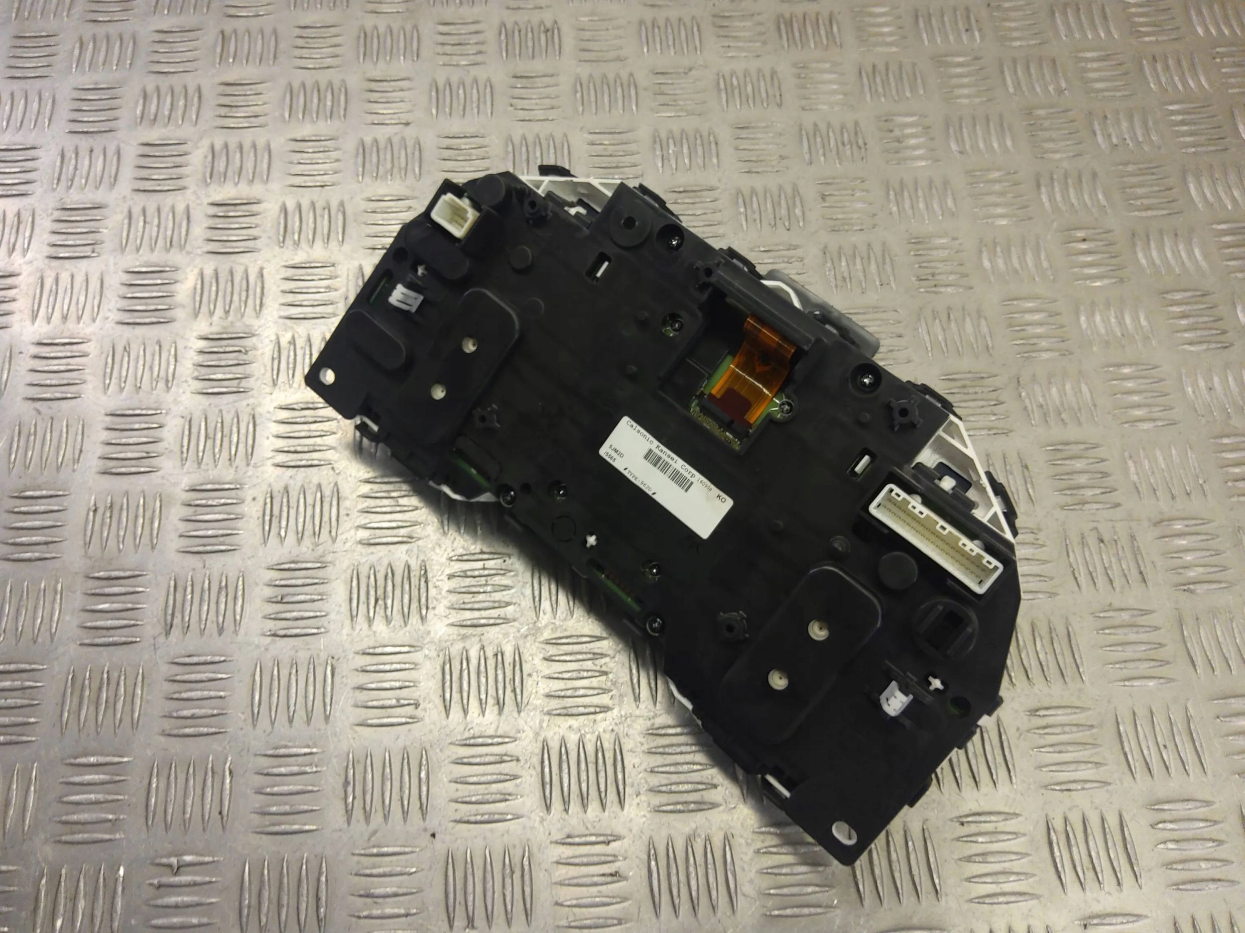 nissan NAVARA D23 2016 спидометр /