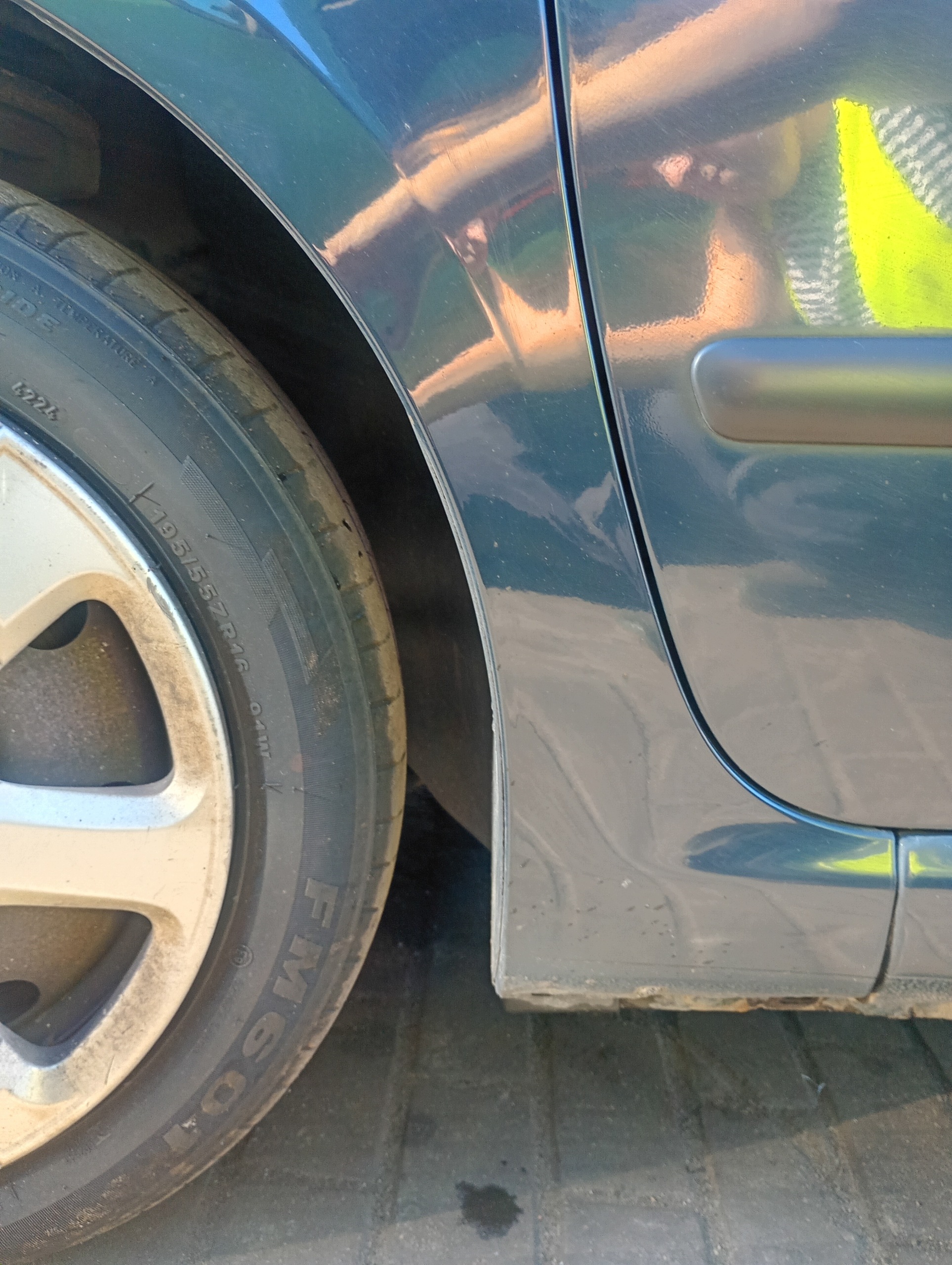 fender left front front Peugeot 307 FL 04-09 kod lakieru KTG