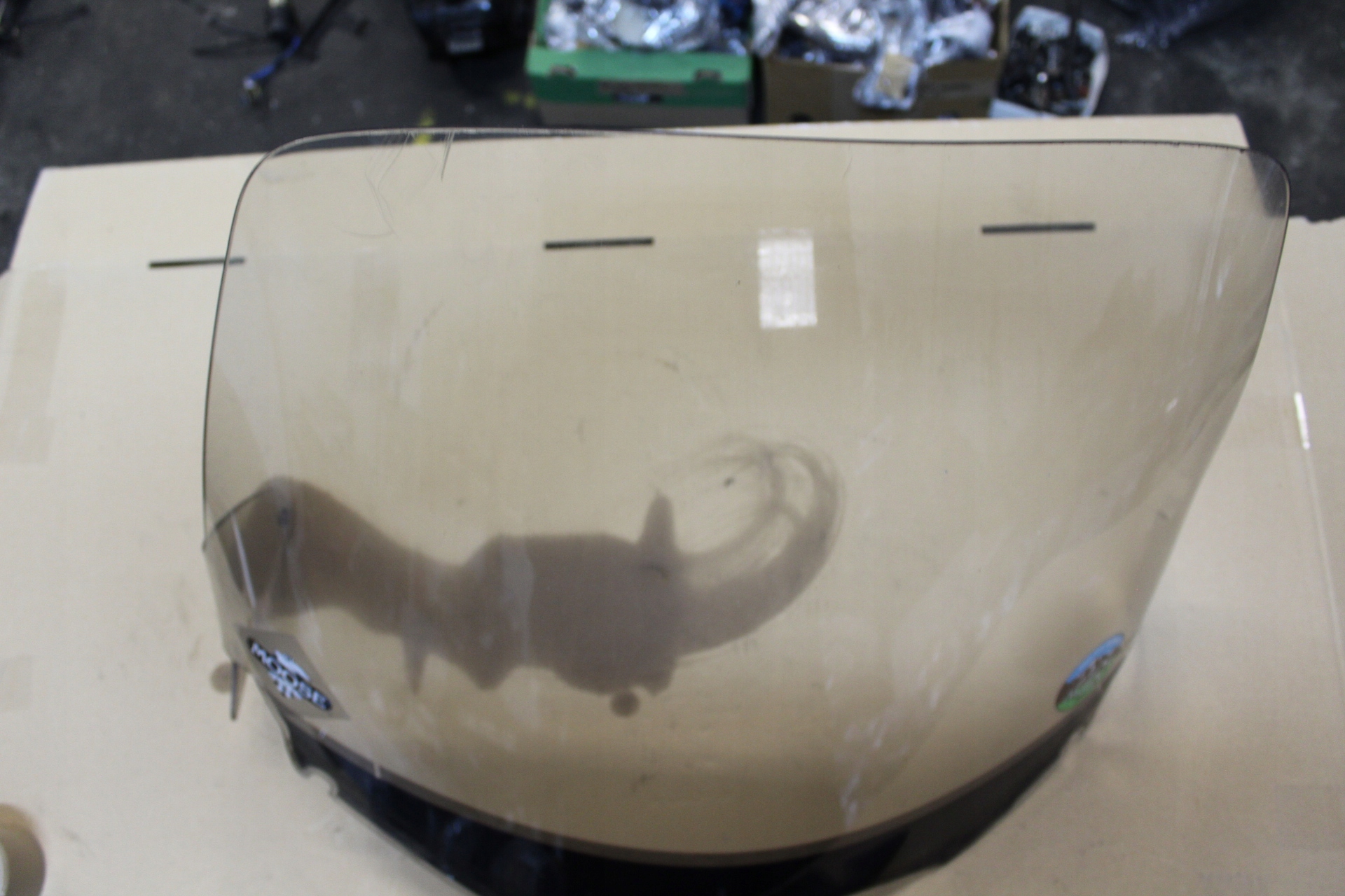 GL1200.SZYBA - GL1200 GOLDWING GL 1200 ЛОБОВЕ СКЛО ОБТІЧНИК MARKLAND