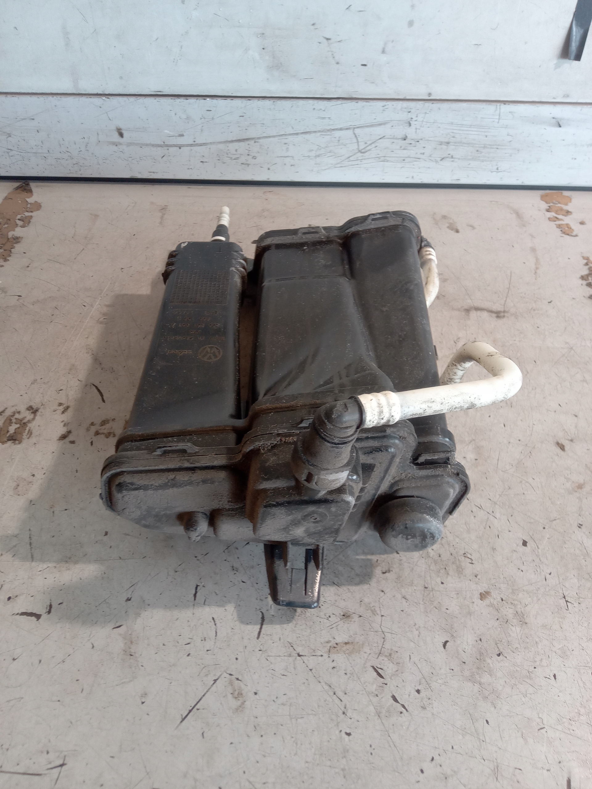 SEAT ARONA УГОЛЬНЫЙ ФИЛЬТР 2Q0201801A