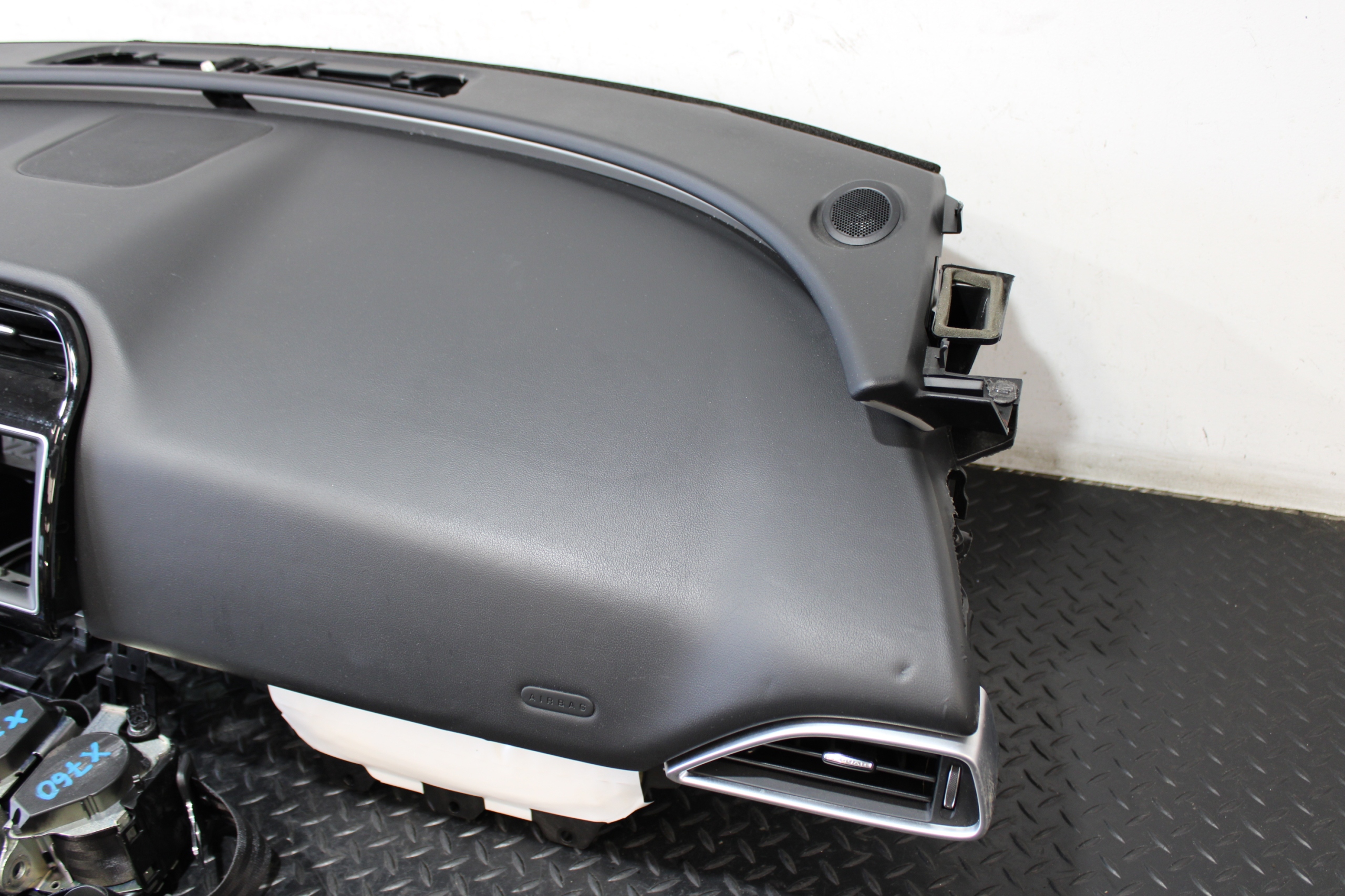 dashboard console airbag airbags JAGUAR XE X760