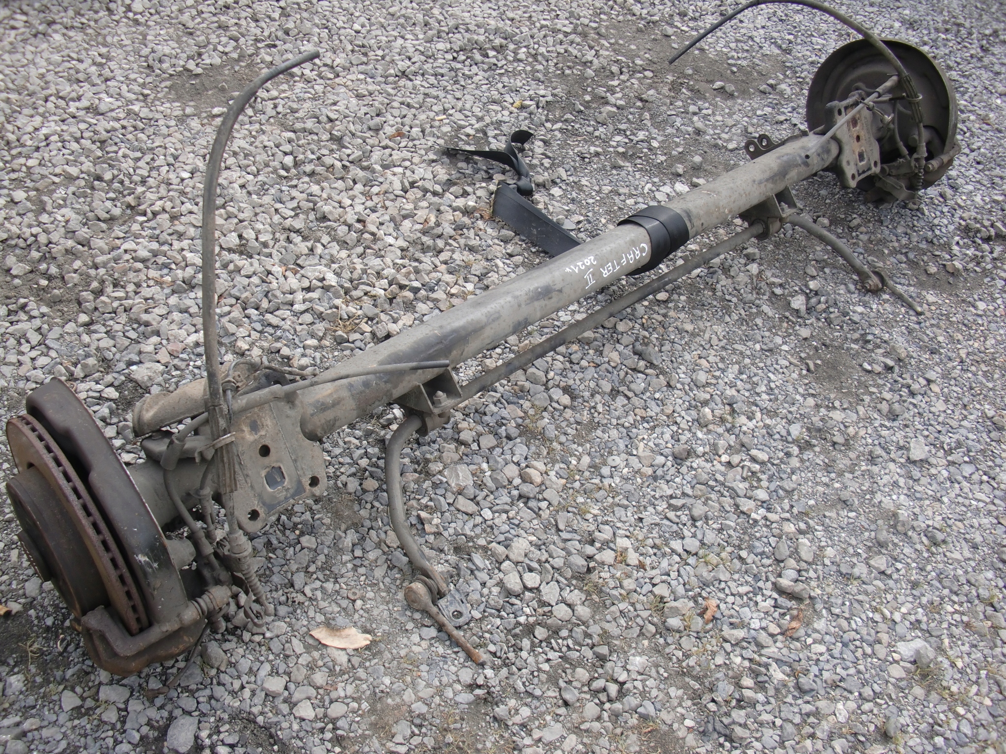 VW CRAFTER II MAN TGE BELKA TYŁ TYLNA OŚ TARCZE 2021