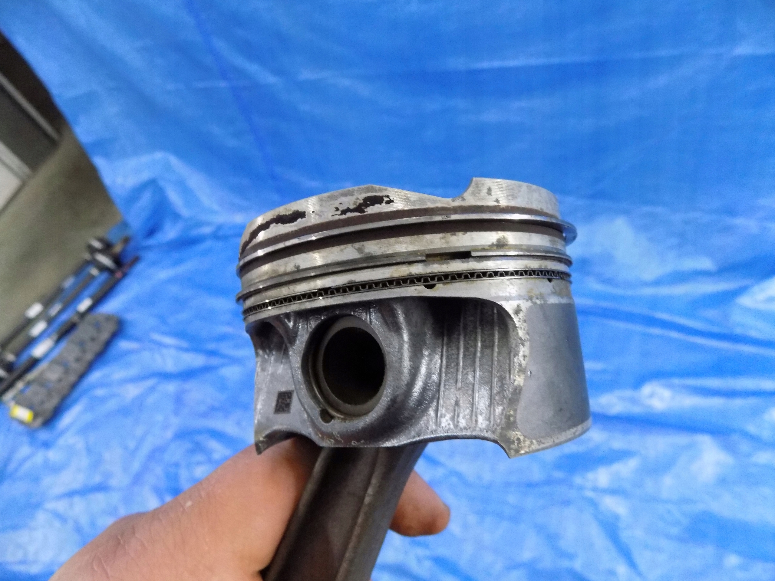 piston connecting rod B58B30C BMW X5 G05 20R 3,0 45E