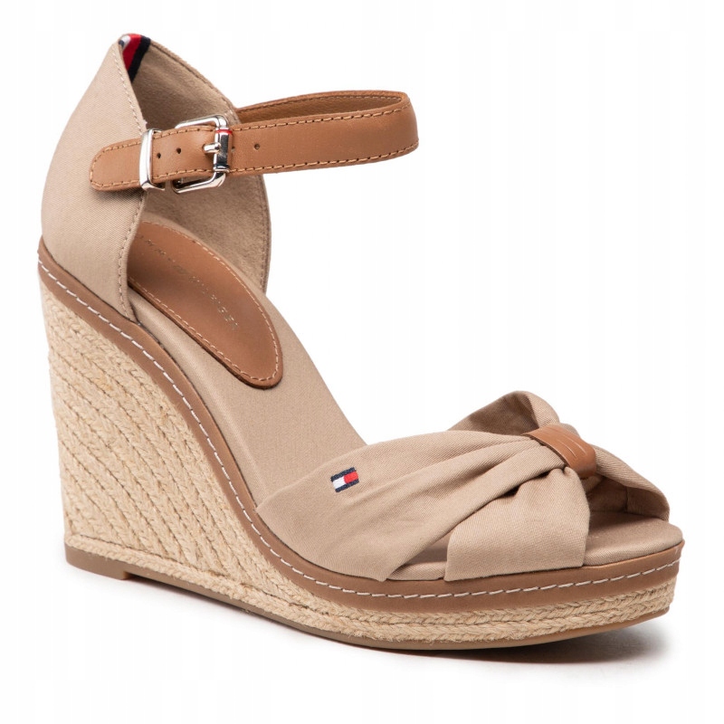 

Tommy Hilfiger Iconic Elena Sandal FW0FW00905 R.41