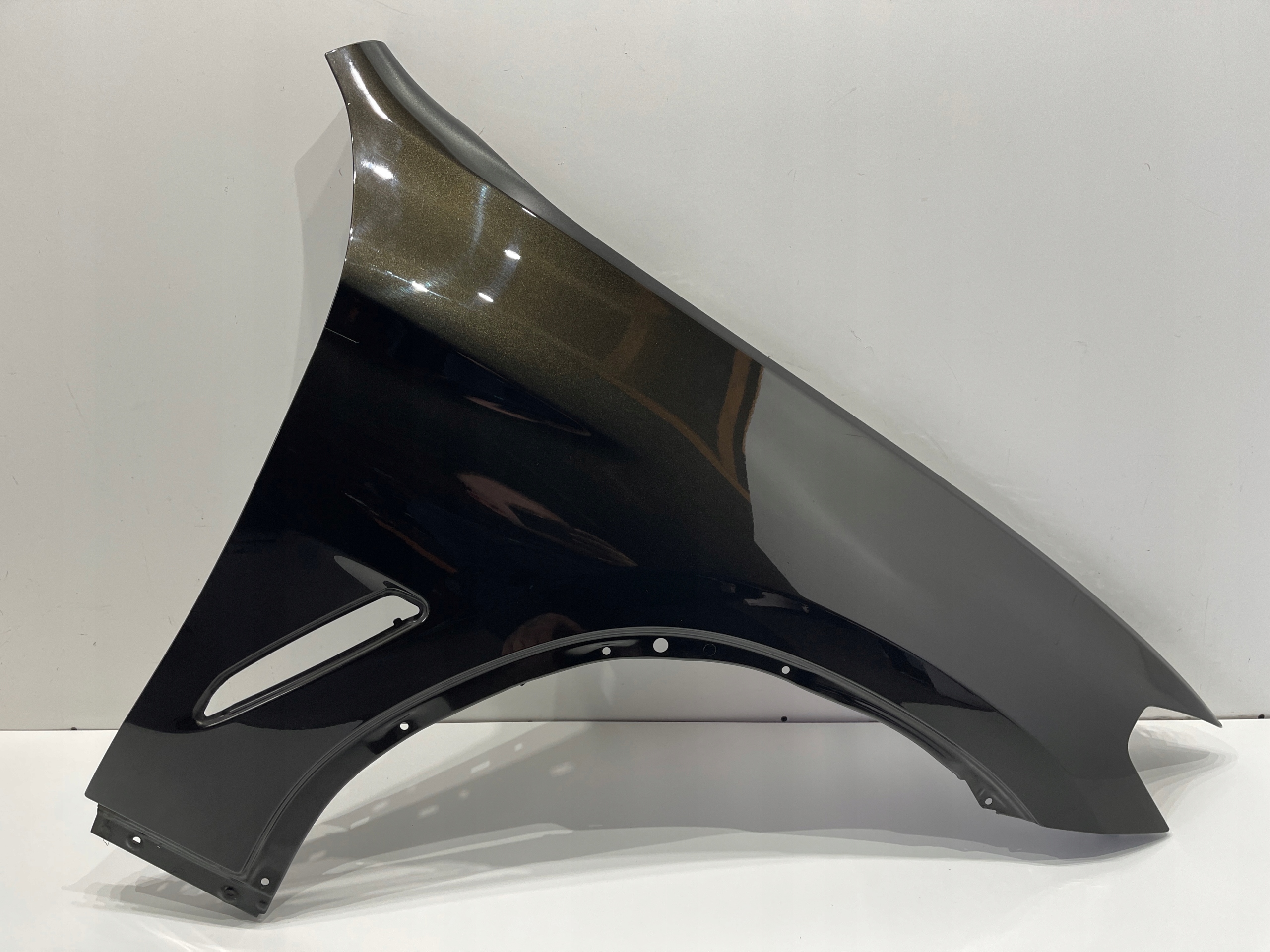 BMW X3 G01 X4 G02 BŁOTNIK PRAWY PRZÓD PRZEDNI ŁADNY!