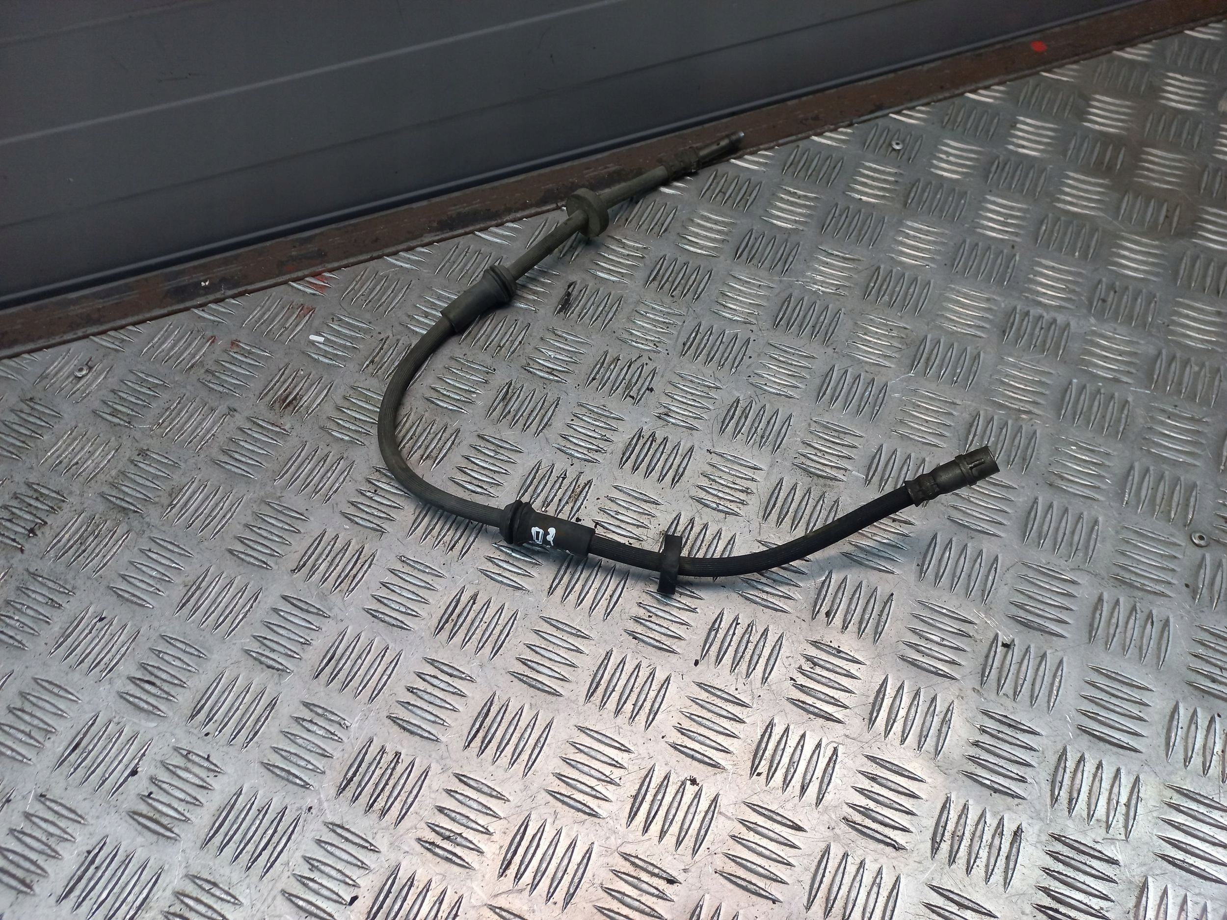 Audi A7 S7 4G 2011 тормозной шланг