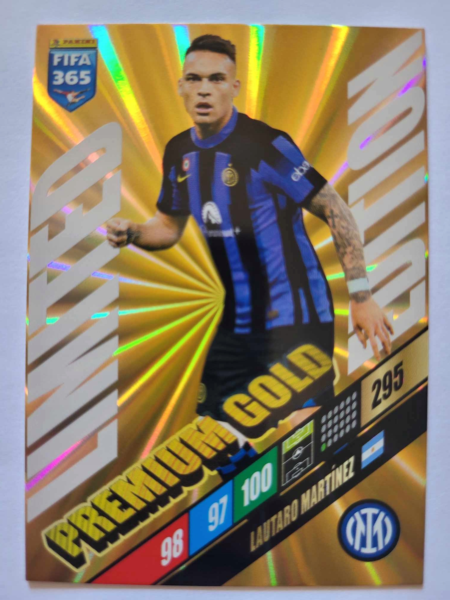 Fifa 365 2024 Panini Limited Edition Premium Gold Lautaro Martinez