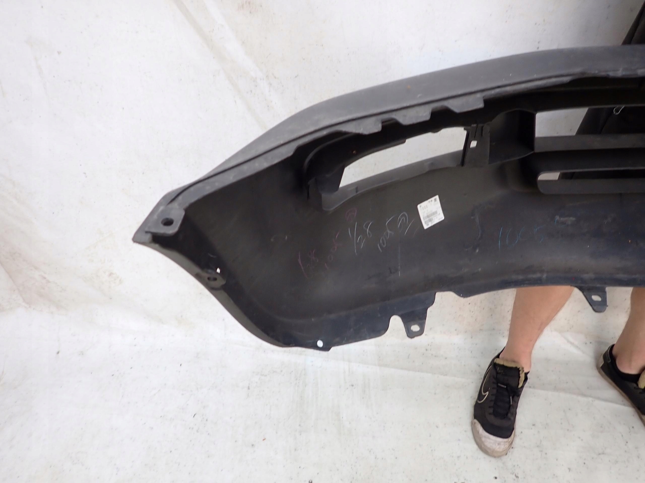 TOYOTA RAV4 e 94-98 Paraurti Anteriore Anteriore