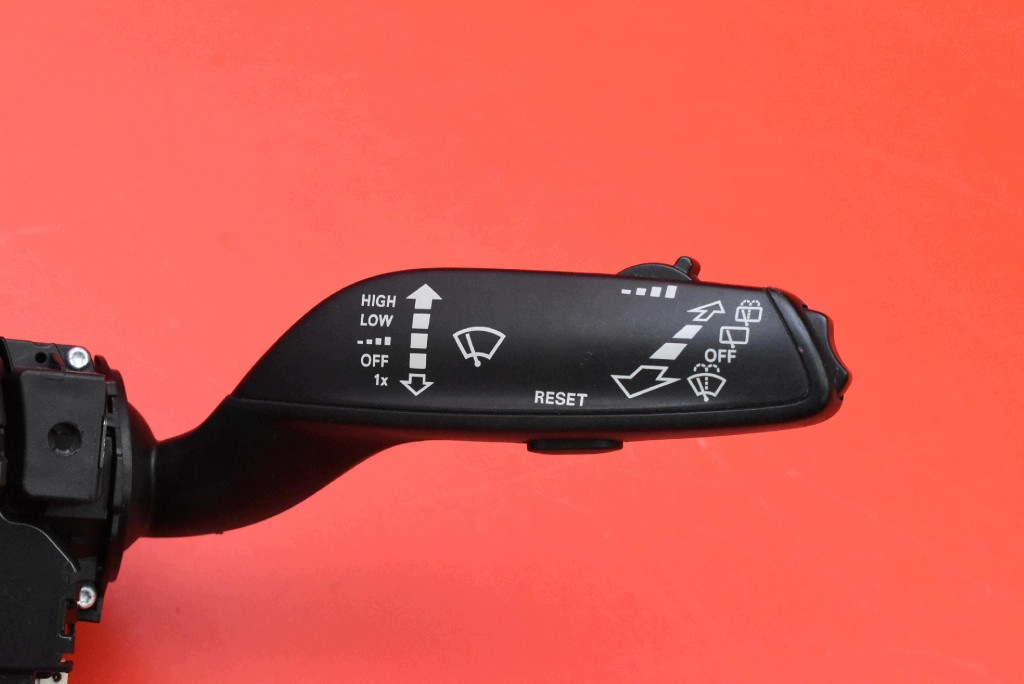 commande levier commodo sous volant PAJAK 4G8953502AD AUDI A4 B8 KOMBI LIFT 11-16