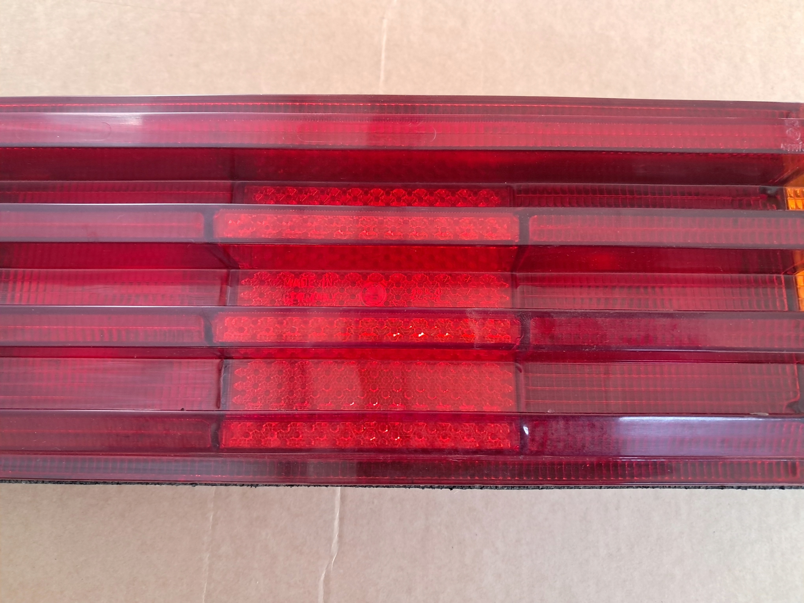 light rear part right MERCEDES W116 SE SEL 1168201064