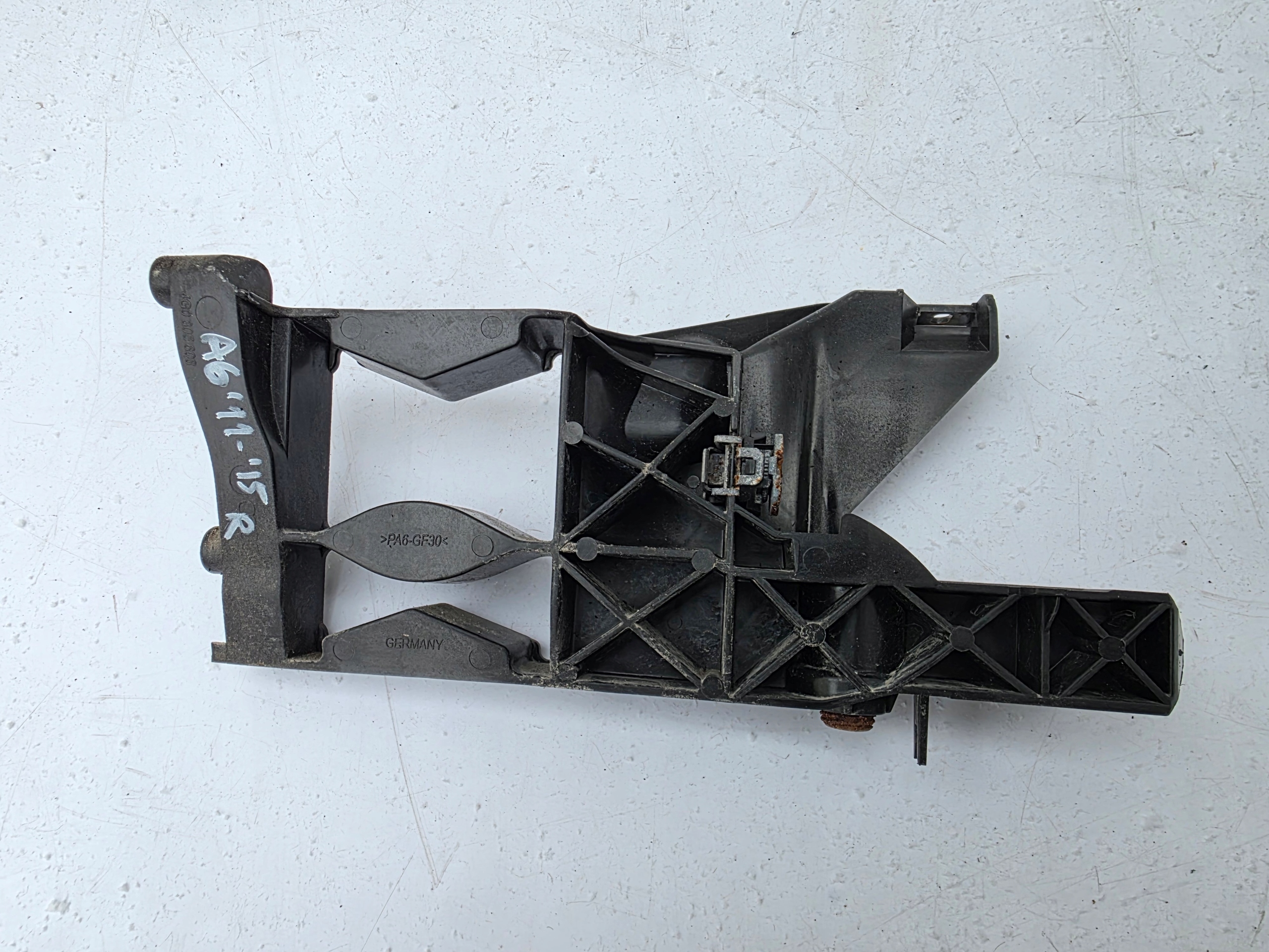 holder console right lights PRAWEJ REFLEKTORA AUDI A6 C7 4G 11-15