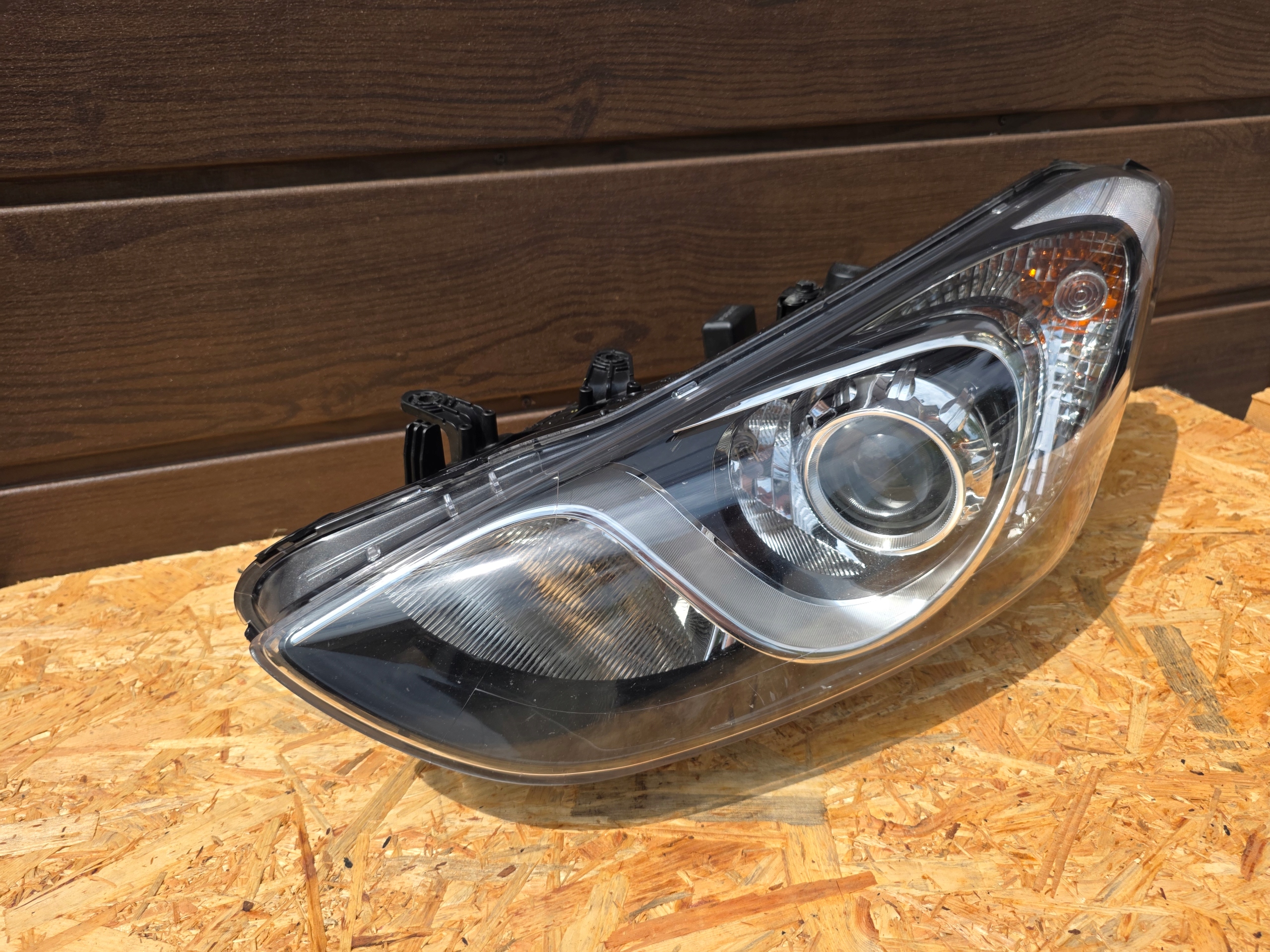 L009H3 Reflektor left front light left front Hyundai I30 II GD lift 12