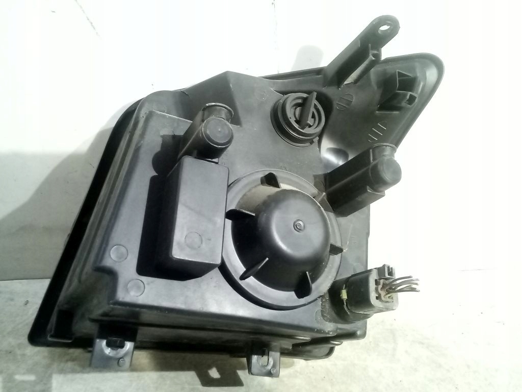 Ford Transit Connect and light right front front