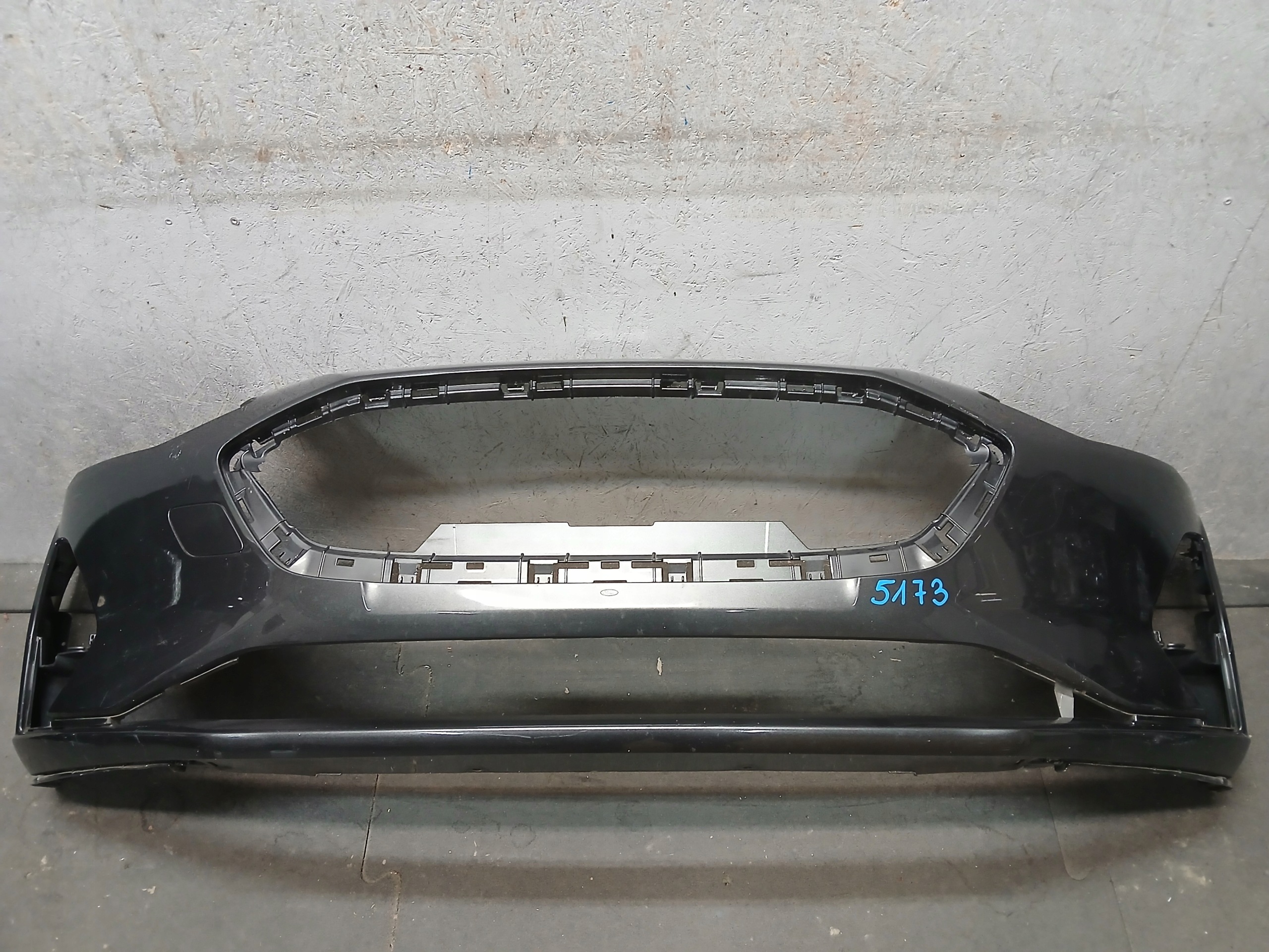 pare choc avant FORD FOCUS MK4