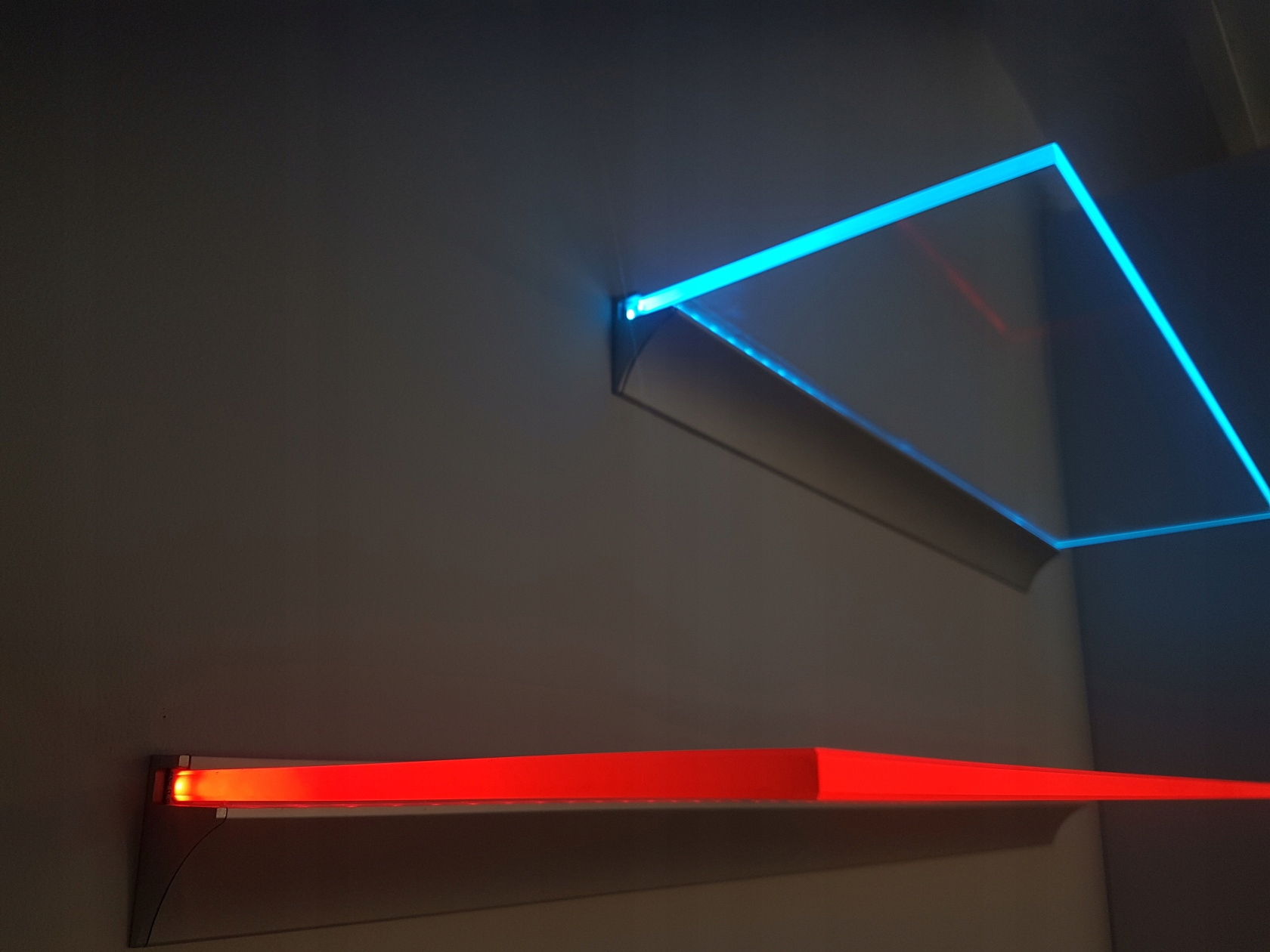 

Półka szklana Led Podświetlana Półki Szklane 80x20
