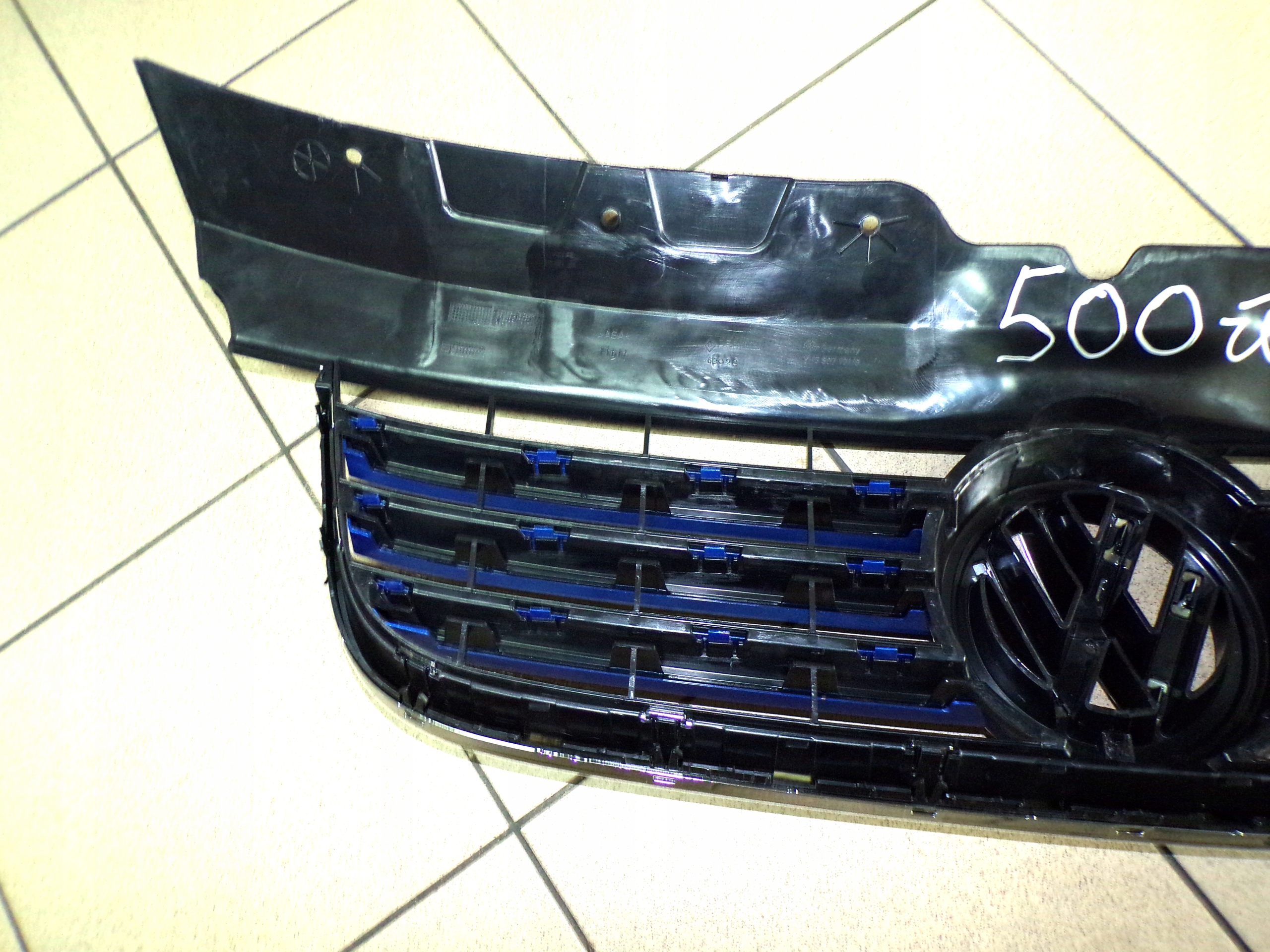 VW T5 CARAVELLE MULTIVAN 04- Grille Original IDEALNA