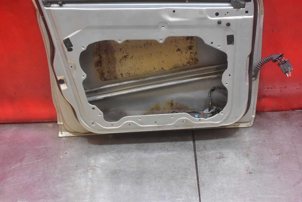 door left front front SZAMPANSKIE FORD KUGA MK1 08-13