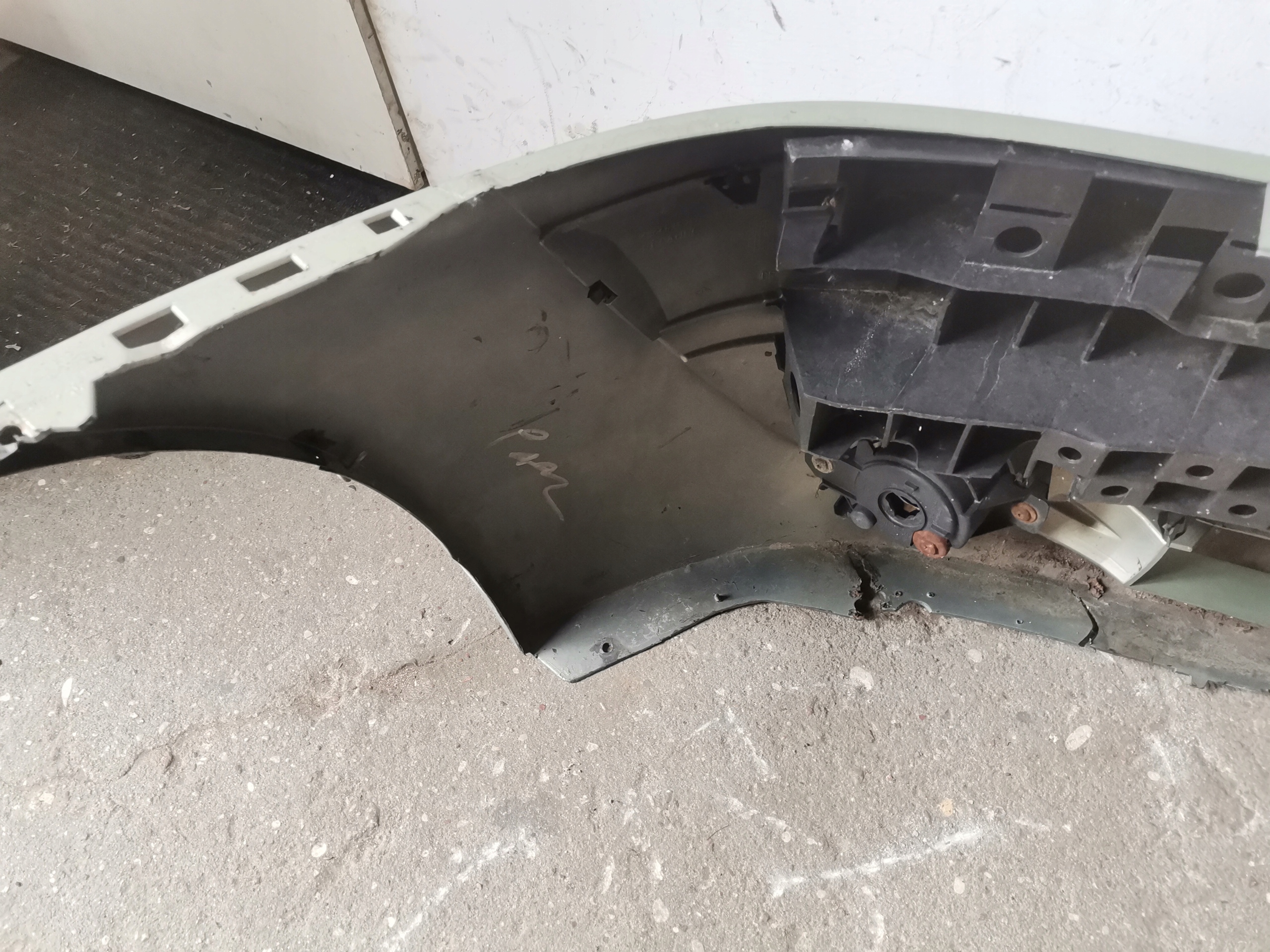 bumper front front RENAULT THALIA and CLIO II 8200102602