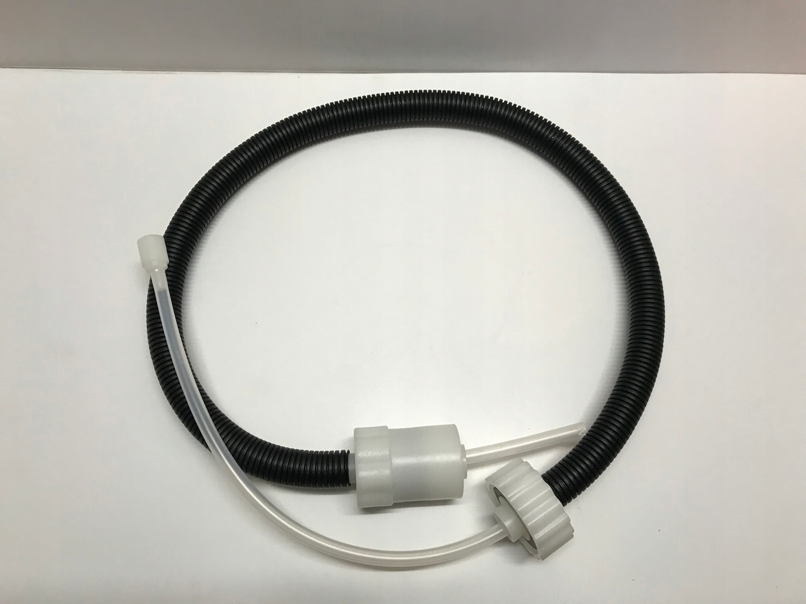 WĄŻ DO NALEWANIA PŁYNU ADBLUE VW SKODA AUDI SEAT ORYGINAŁ OE 000 012 499