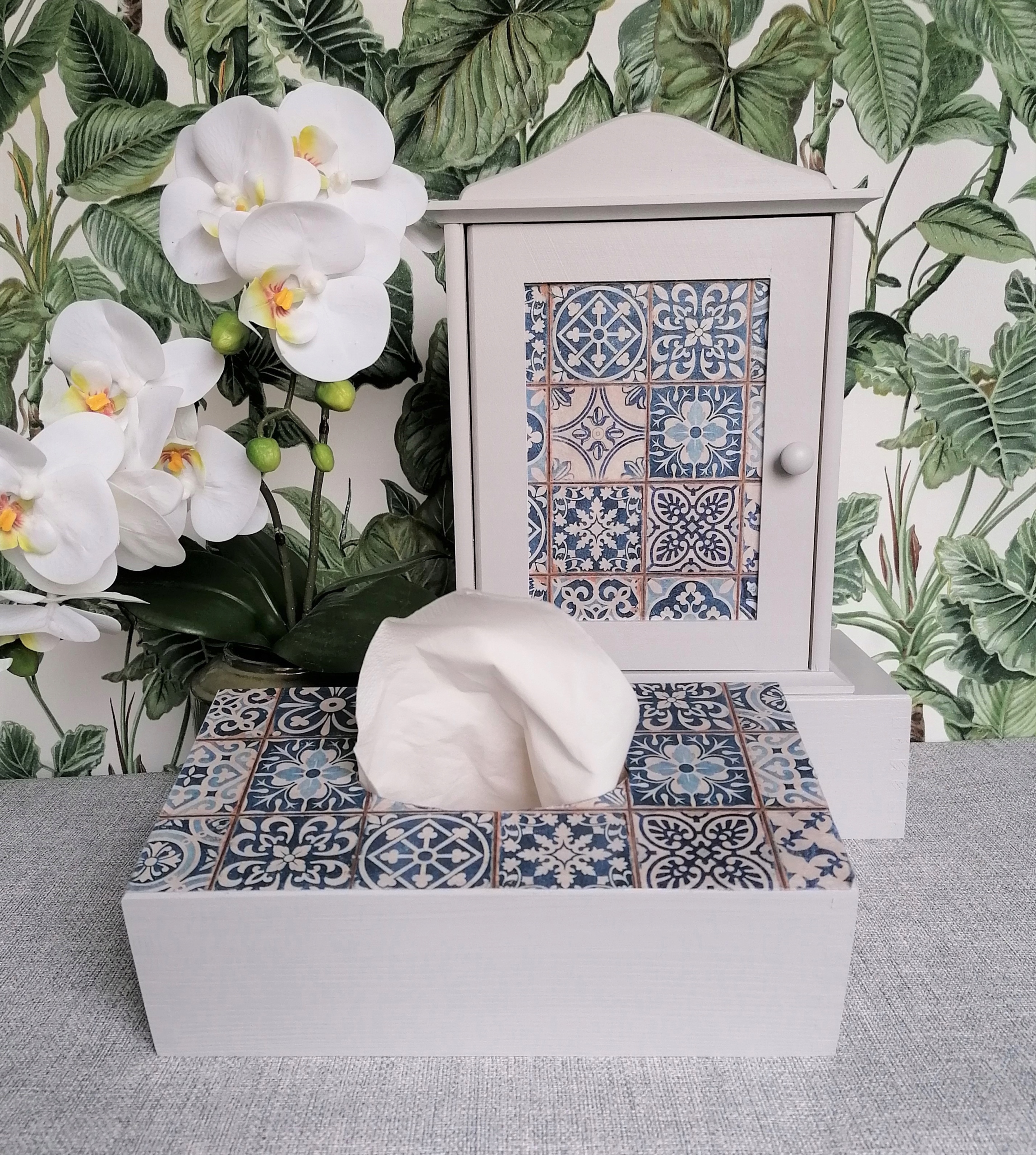 SZAFKA NA KLUCZE, WIESZAK, SKRZYNKA, DREWNO 100% Liczba miejsc do wieszania 5 i więcej