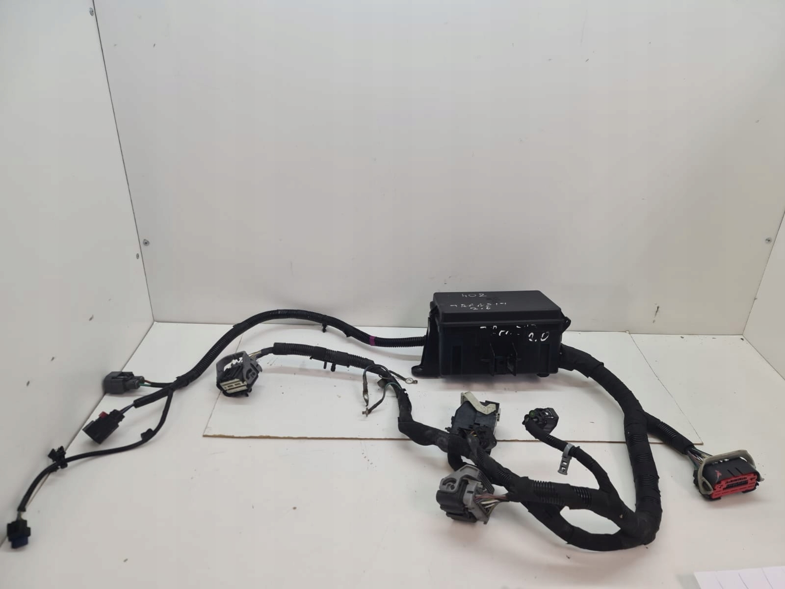 SKRZYNKA PUSZKA BEZPIECZNIKÓW FORD TRANSIT MK8