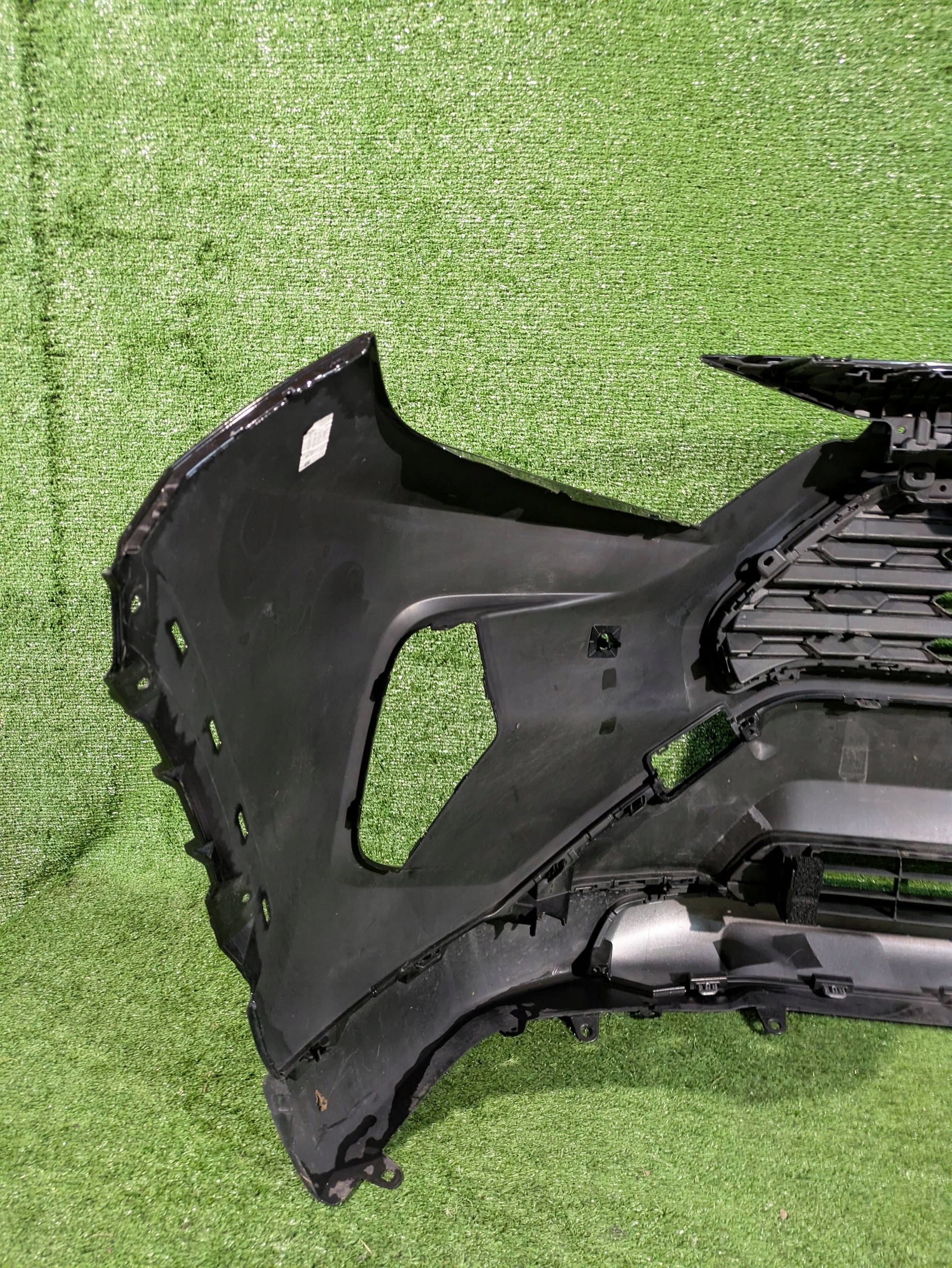 front bumper front TOYOTA RAV4 V NR.3502