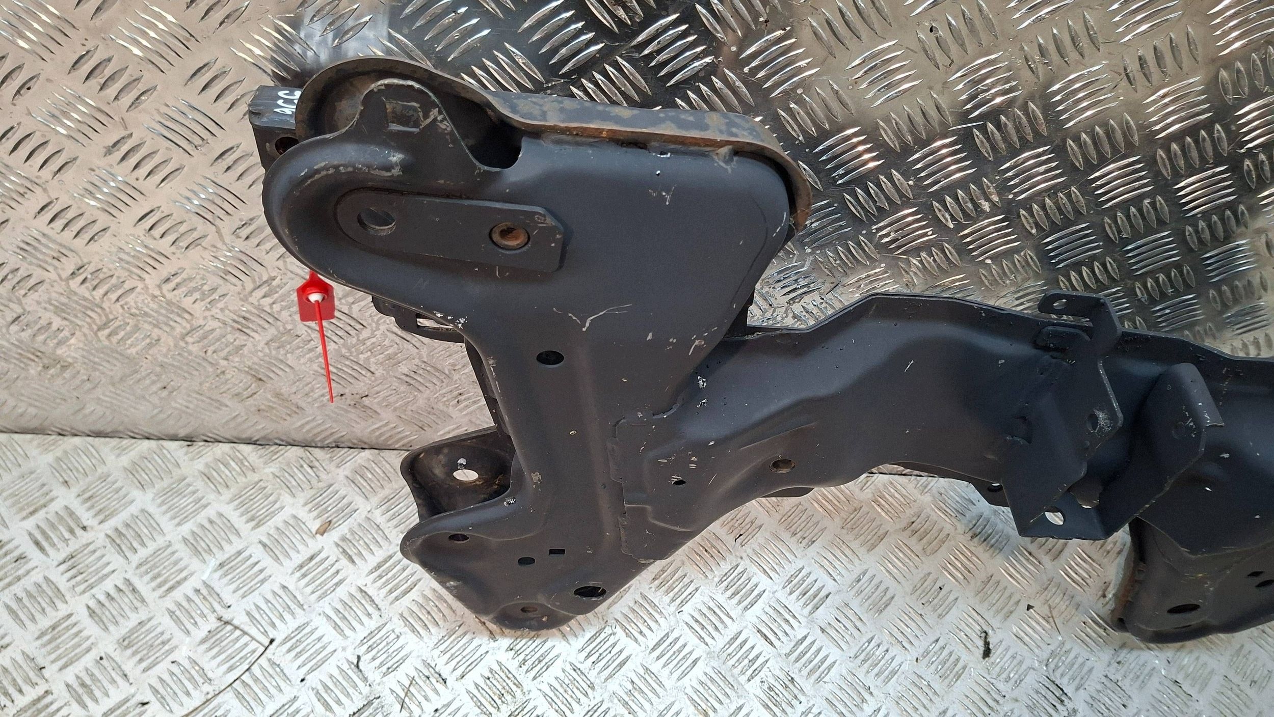 axle beam front PEUGEOT 208 2008 LIFT 2016
