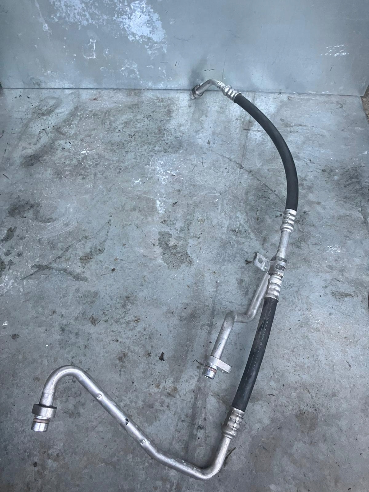 trubka klimatizaci RENAULT ZOE 924480658R