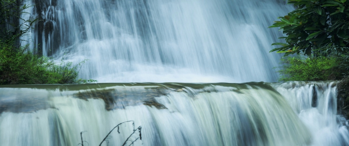 

Tapeta flizelinowa Wodospad 250x104