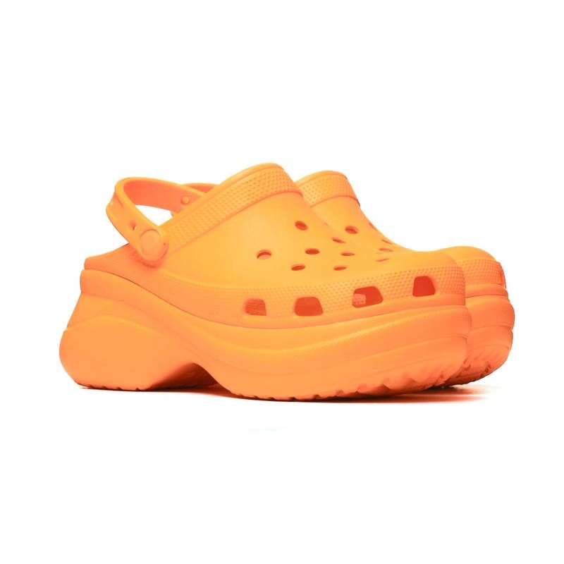 Crocs Classic Bae Clog Dámské pantofle 206302-85Q Velikost 41-42