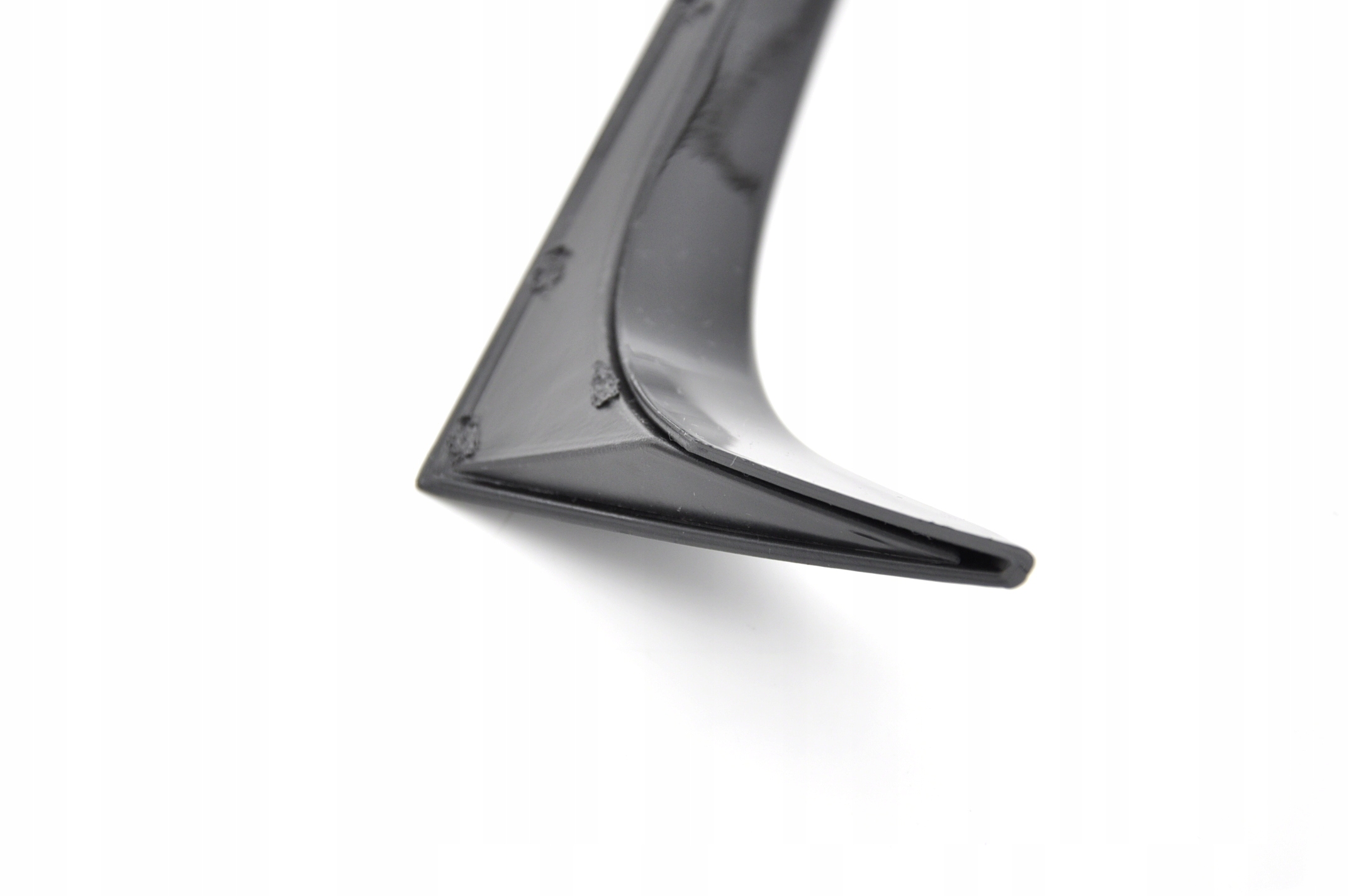 Owiewki lotka tylnej szyby side wing spoiler owiewka VW Golf VII Jakość części (zgodnie z GVO) Z - zamiennik