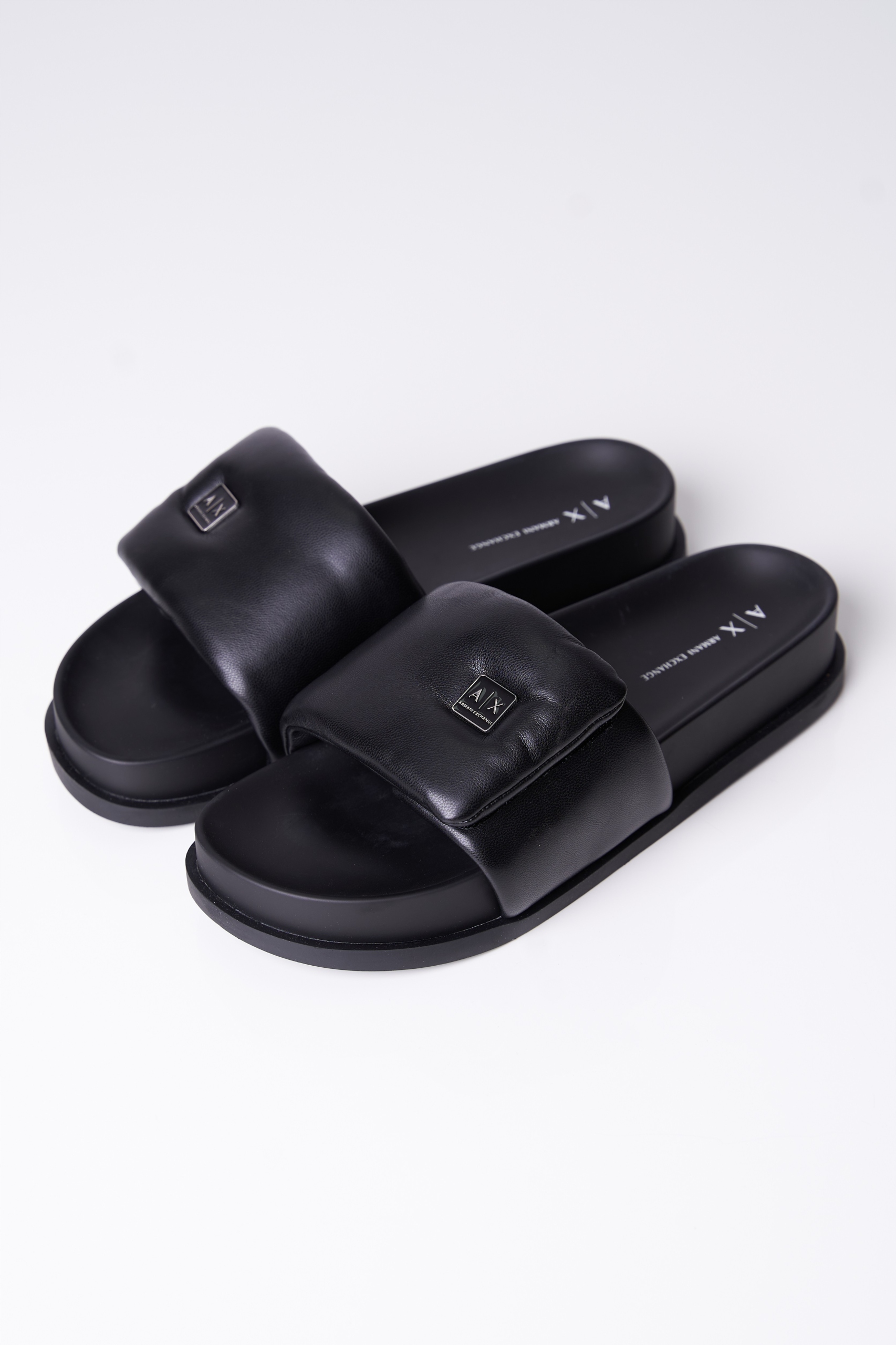 Nazouváky Armani Exchange XDP061 XV926 36