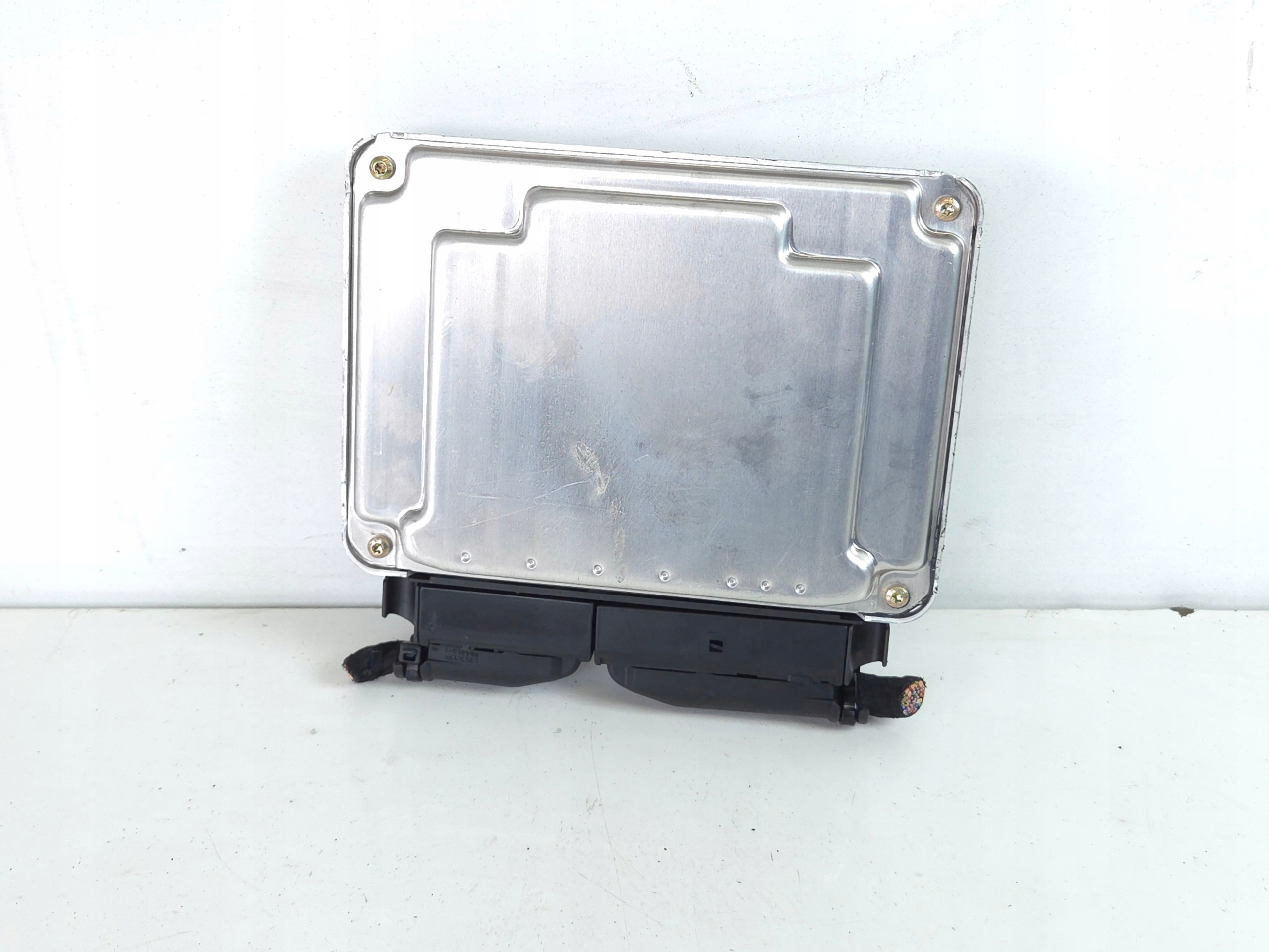 VW PASSAT B5 1.9 TDI control unit of the engine 038906019AJ