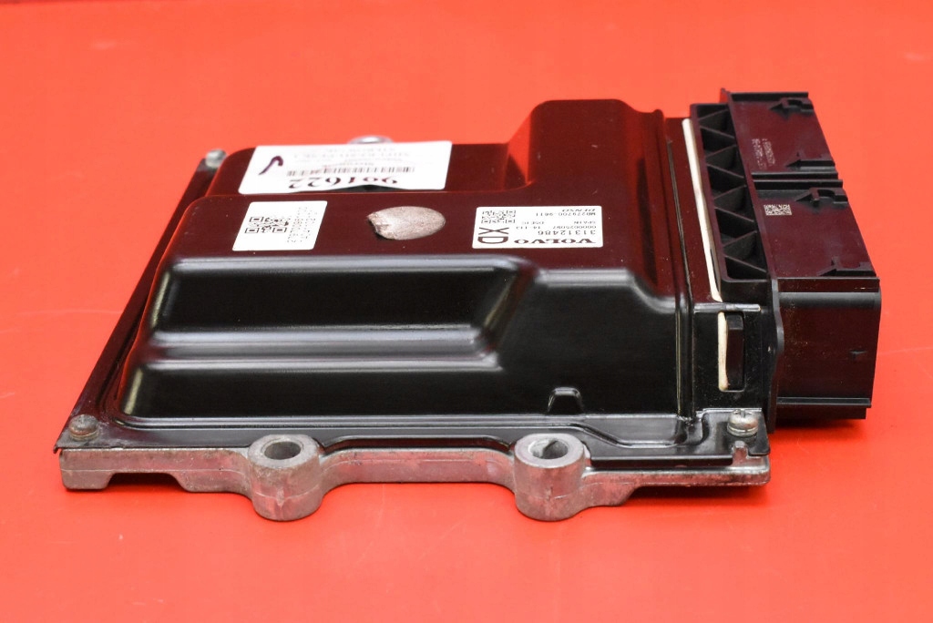centralina computer motore 31312486 VOLVO XC60 1 e 2.0 D D4 181 KM 13-17