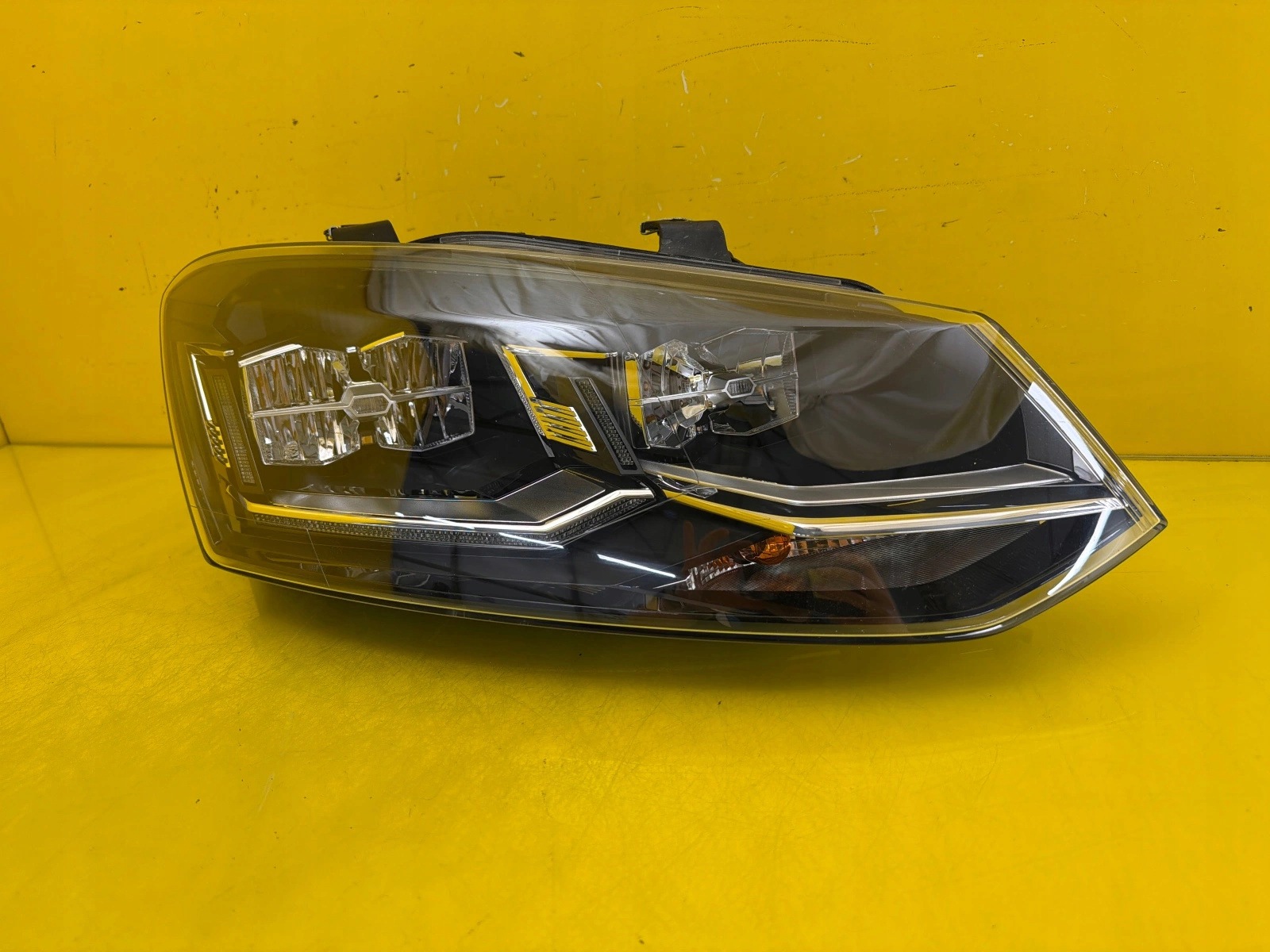 light right VW Polo V 6C Lift 2014- Full Led 6C1941036