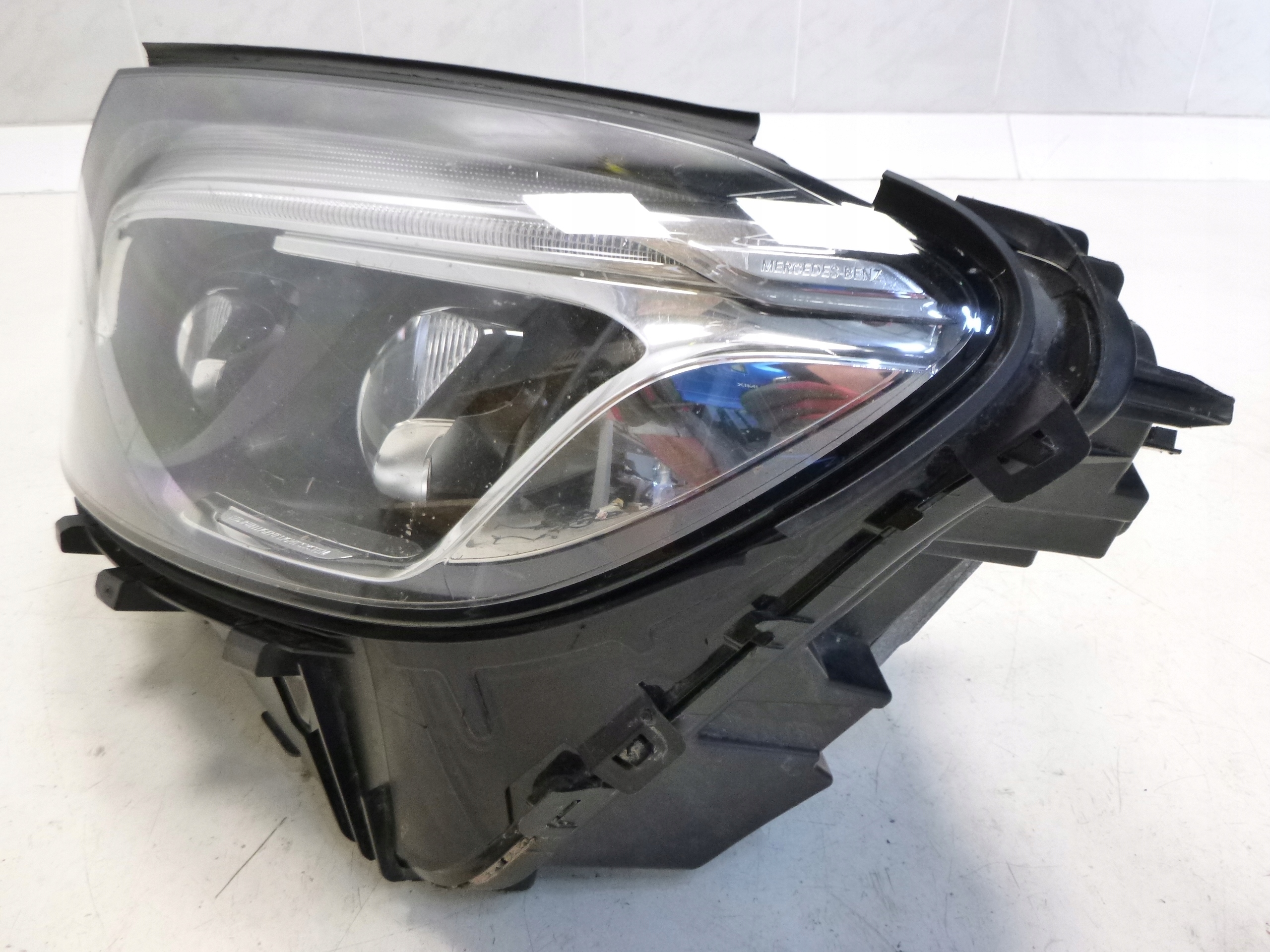 MERCEDES GLC W253 light front 12 PIN FULL LED left