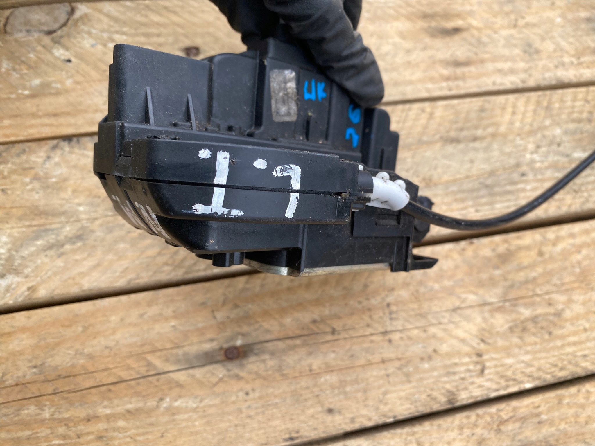 lock door left rear part nissan murano Z50
