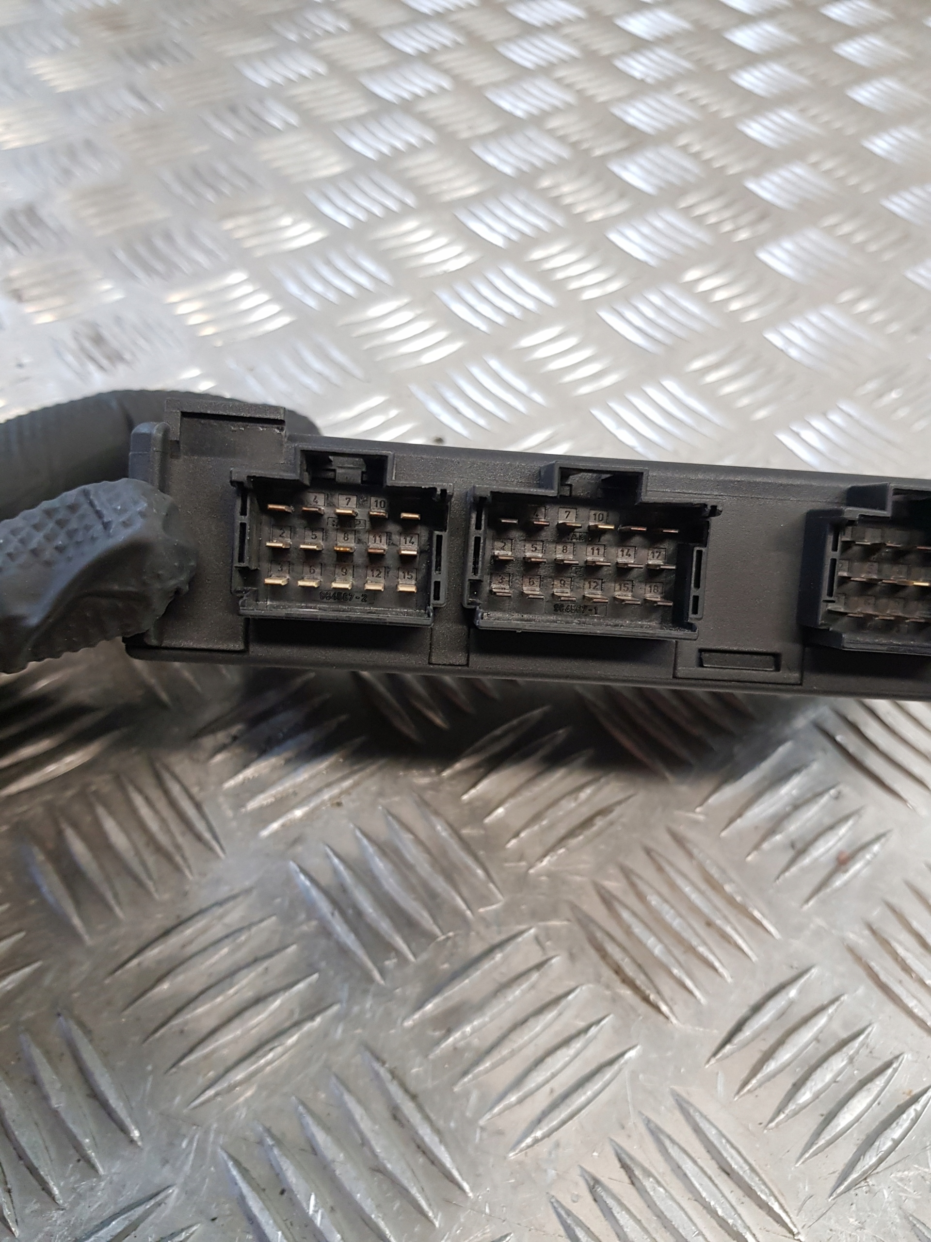 control unit MERCEDES 0004462035