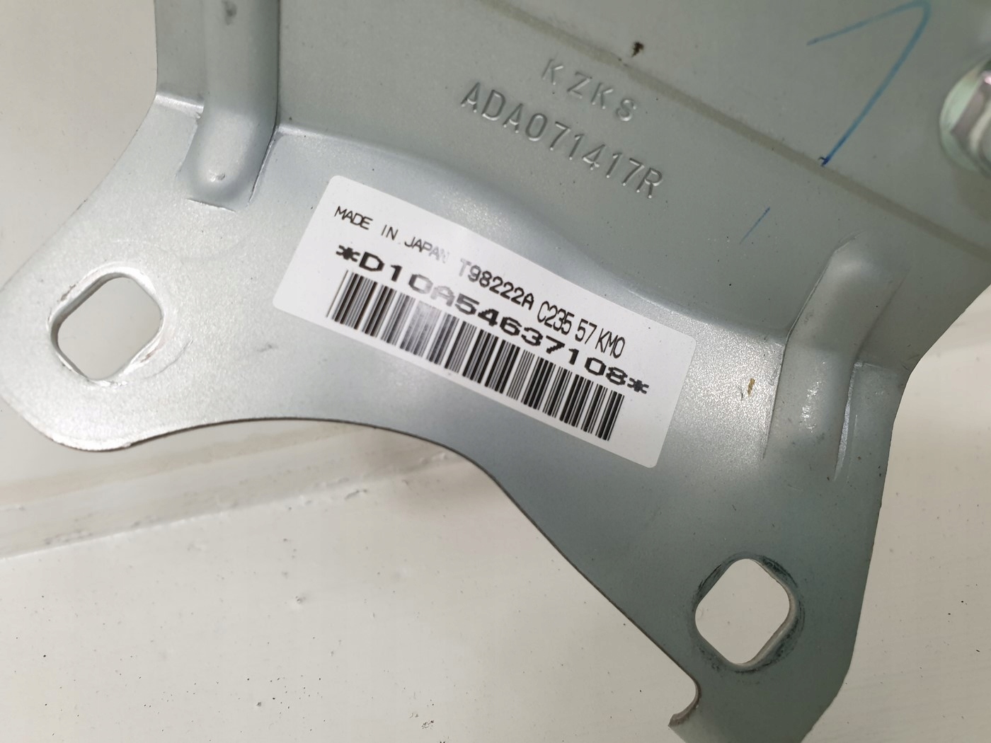 пиропатрон подушки безопасности правая mazda 5 и CR C23557KM0
