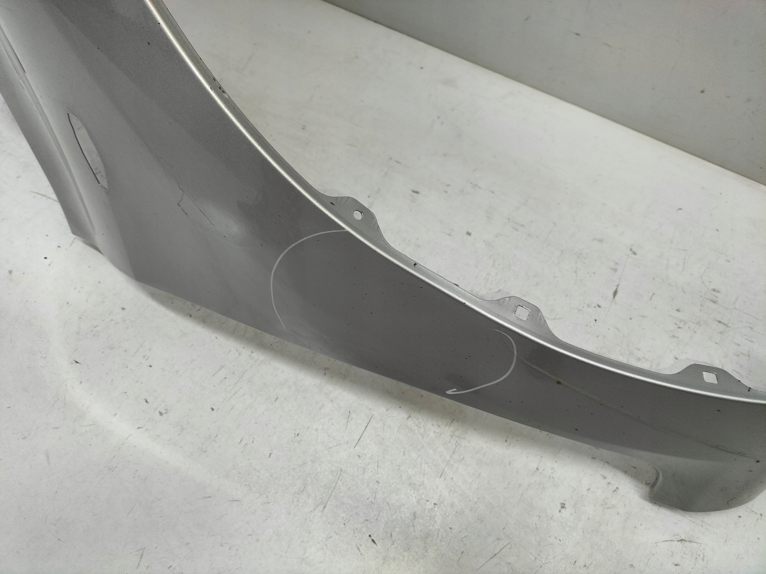 fender front front right TOYOTA AURIS and 07-10
