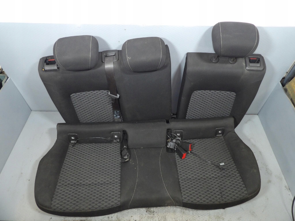OPEL ASTRA K HB 5D Sitz Sitz heck