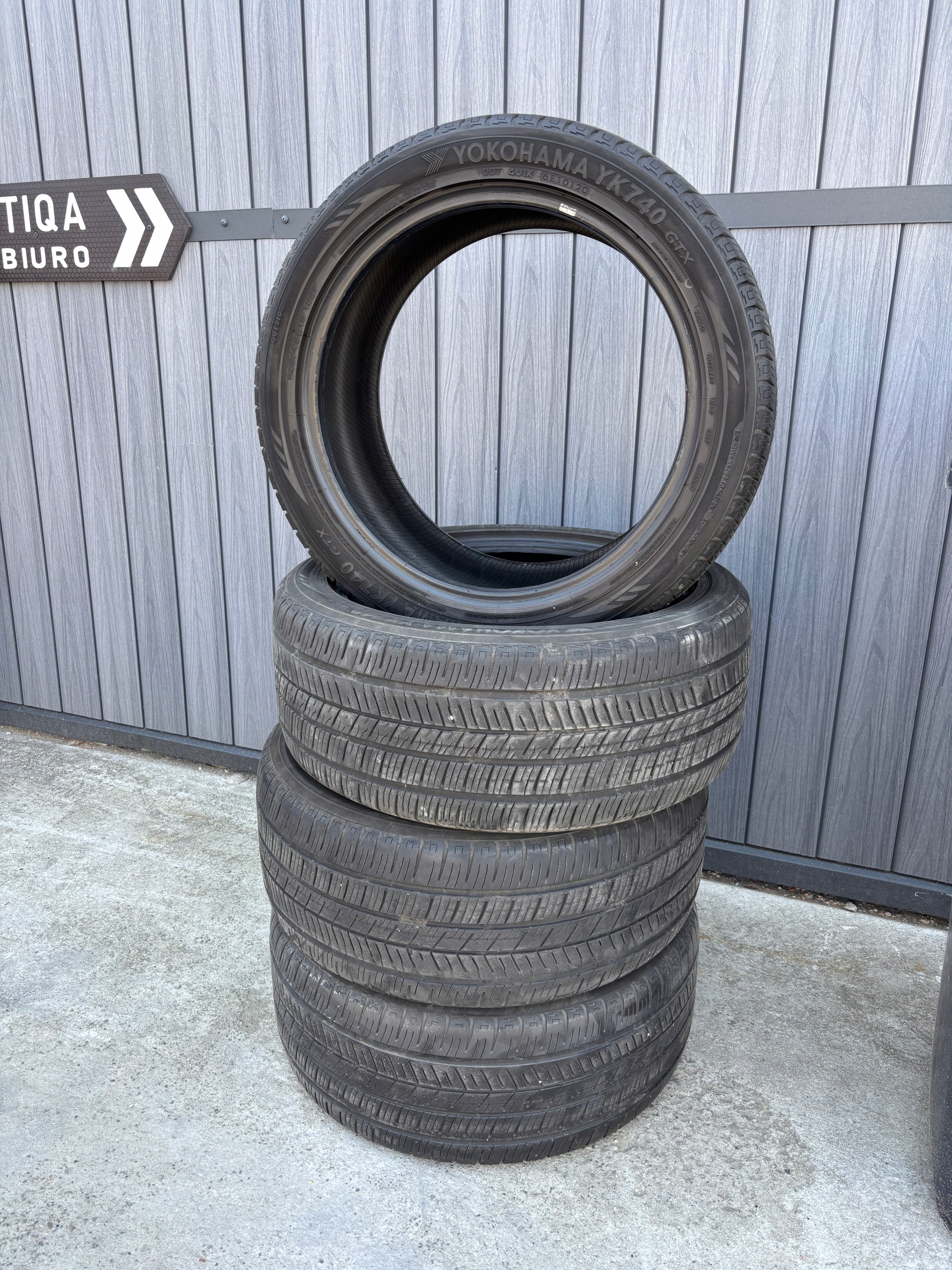 Opony letnie Yokohama 245/45 R18 100V