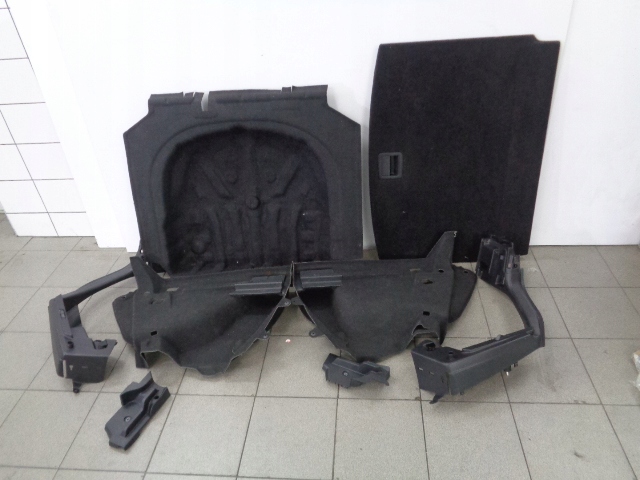 ПОВЕРХ ОБШИВКИ БАГАЖНИКА VW GOLF VII 2.0 TSI GTI 5 ДВЕРІ 2016 РІК