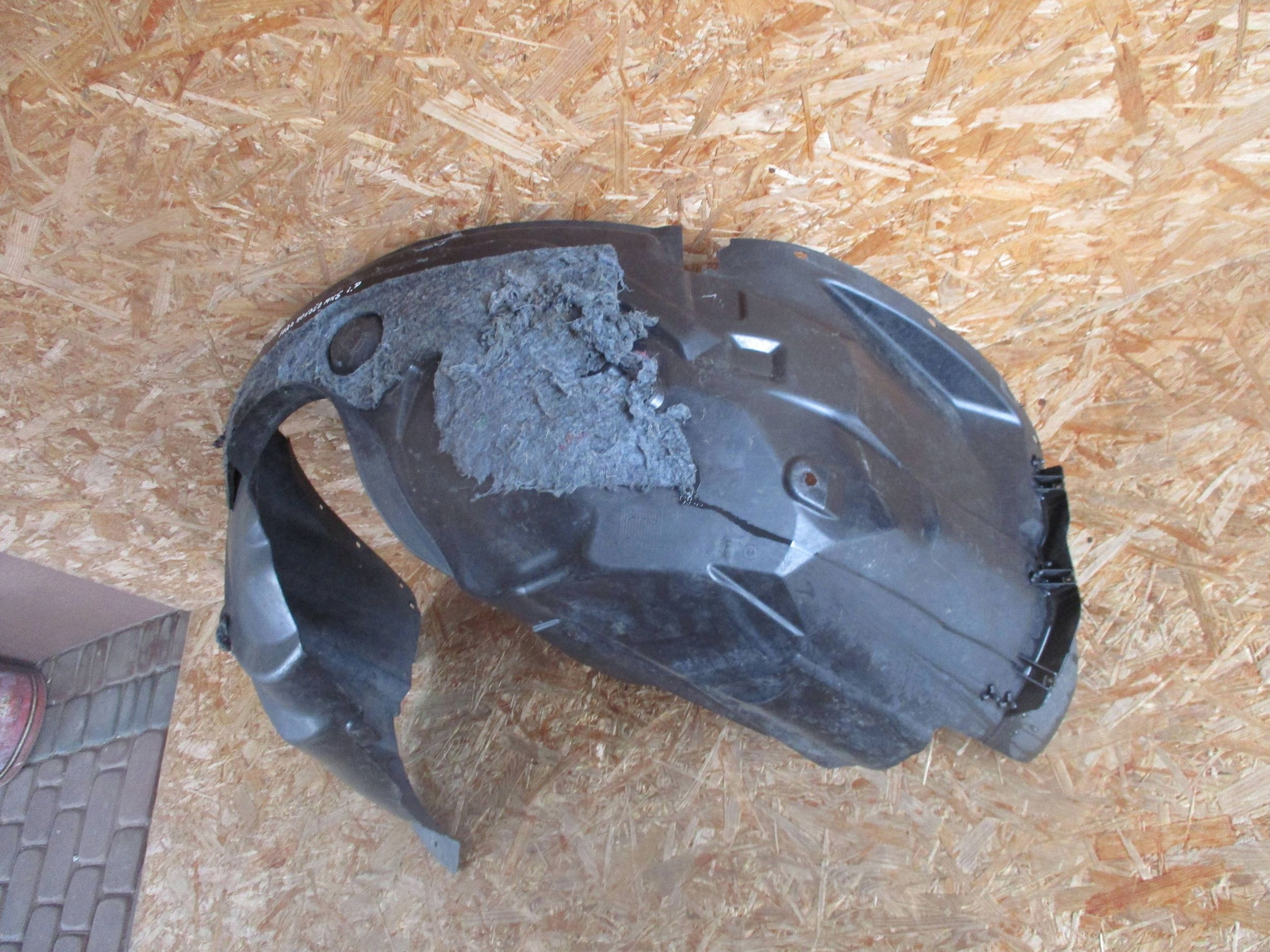mudguard front front right FORD MONDEO MK5