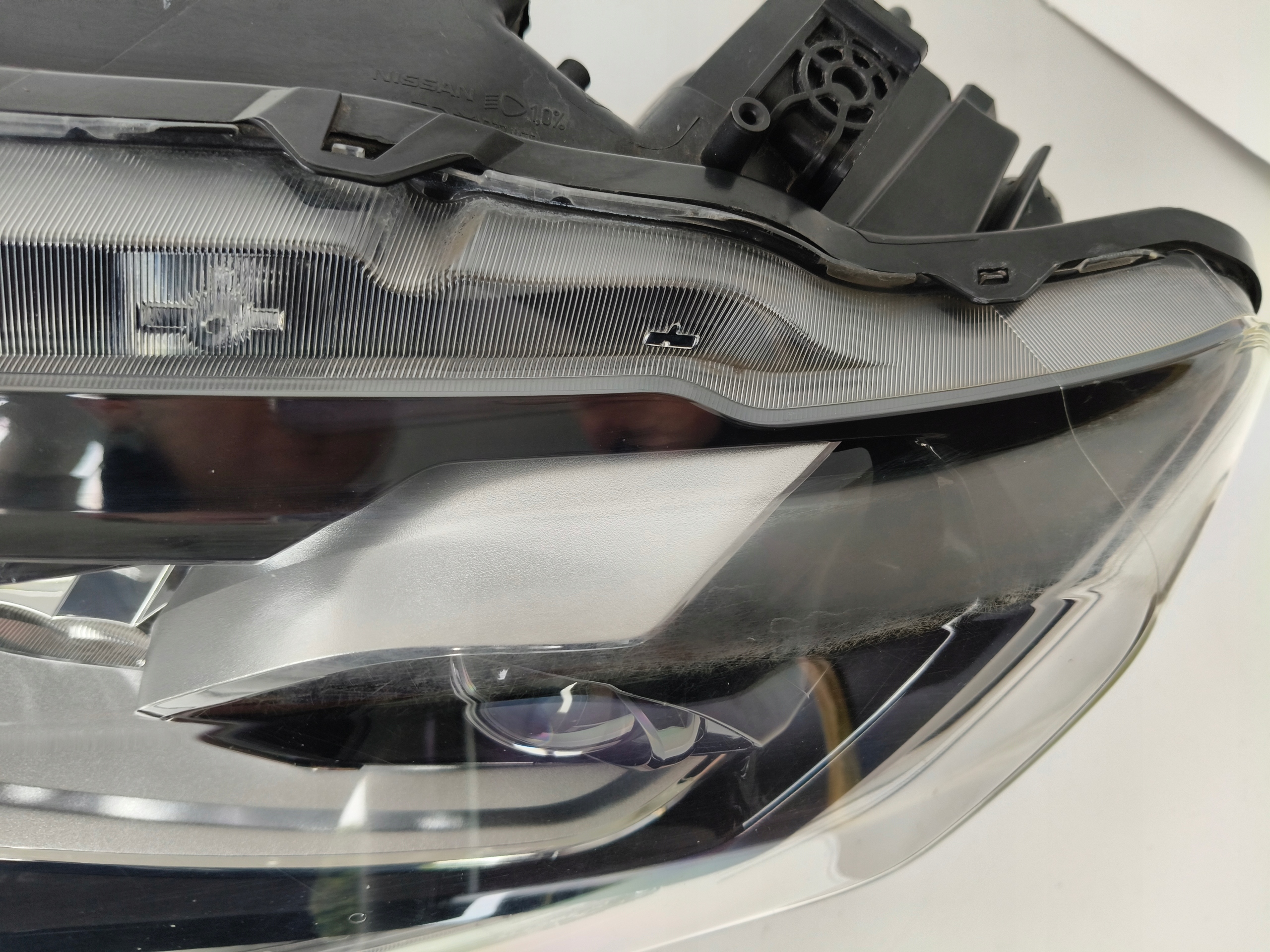 light left REFLEKTOR NISSAN X-TRAIL T32 14- FULL LED